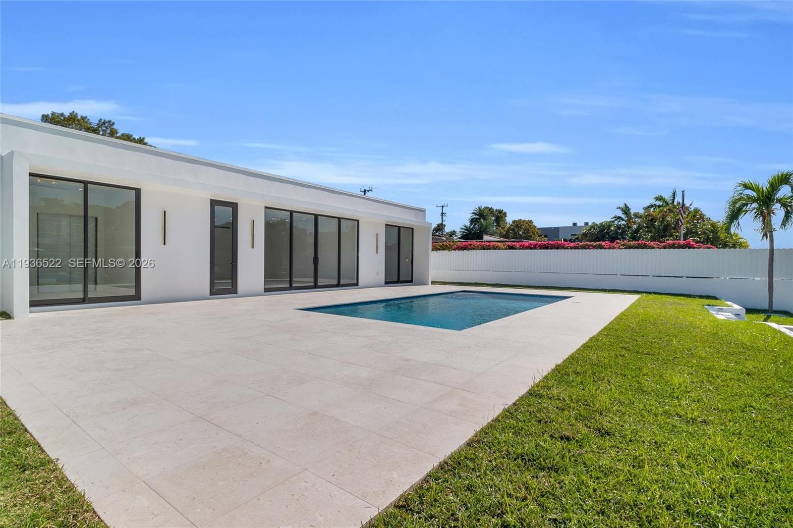 13200 N Bayshore Dr, North Miami FL 33181 — 16