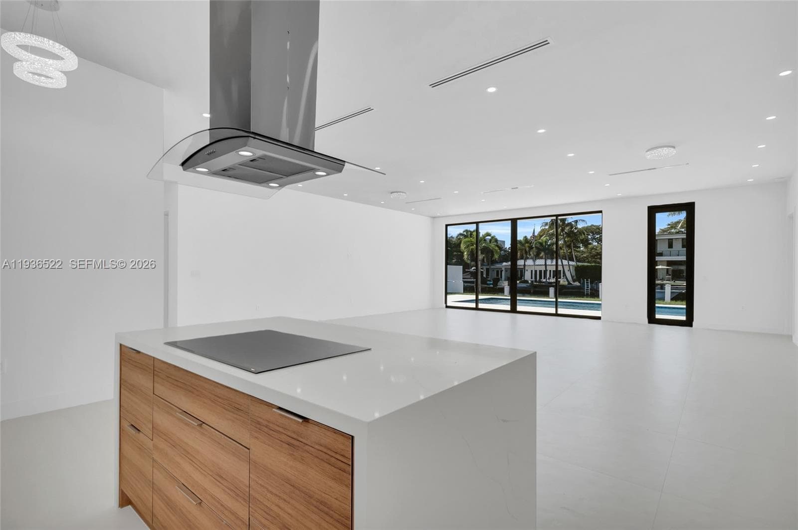 13200 N Bayshore Dr, North Miami FL 33181 — 20