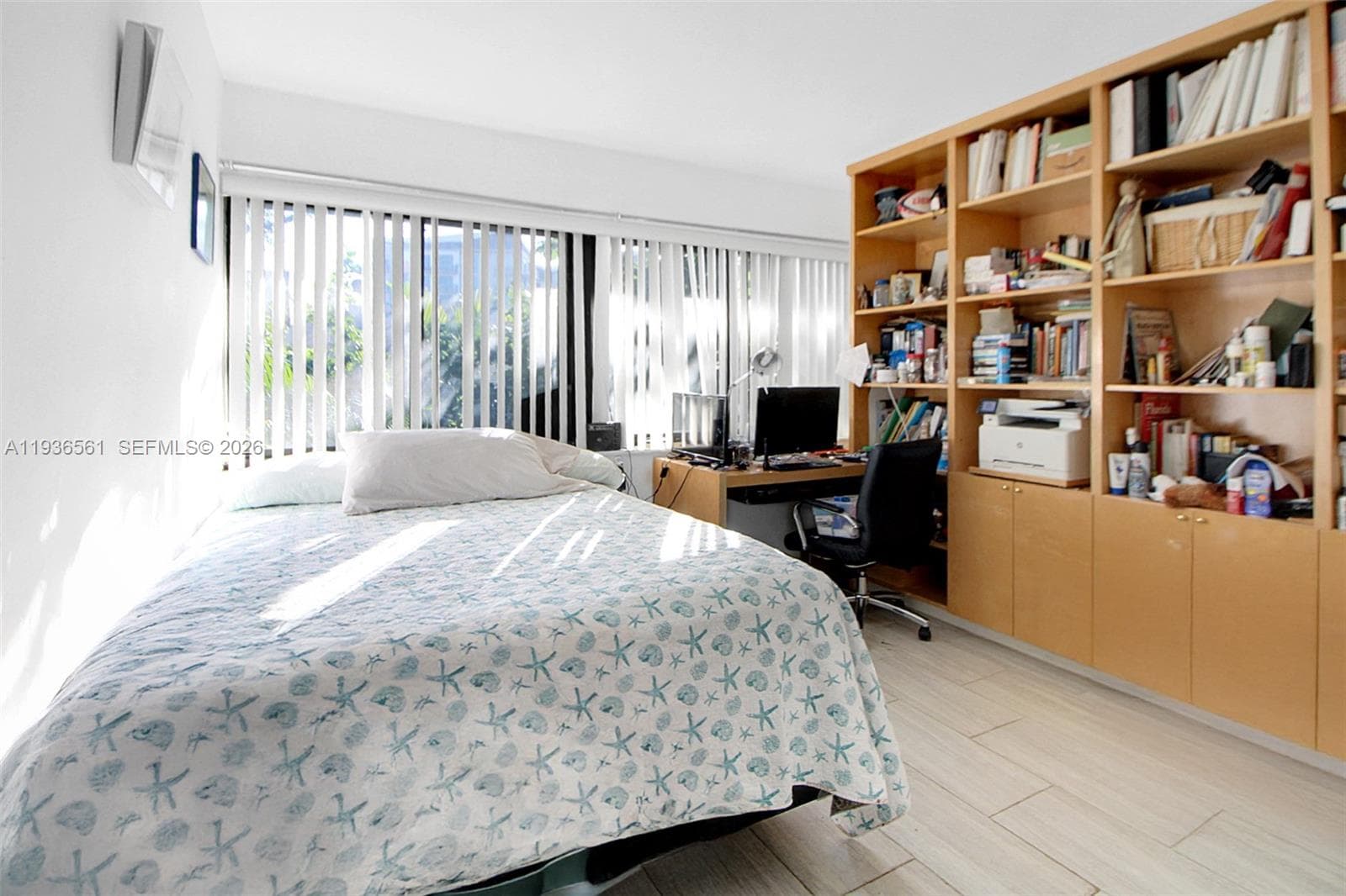1000 NW N River Dr # 20, Miami FL 33136 — 16