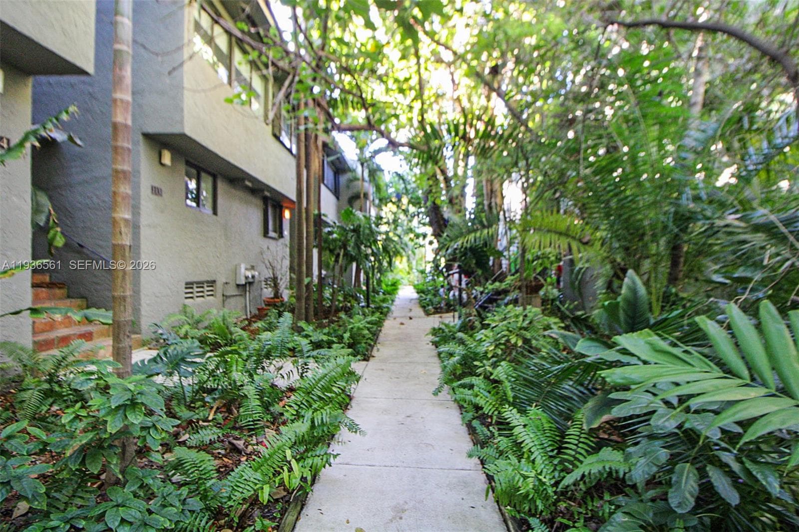 1000 NW N River Dr # 20, Miami FL 33136 — 20