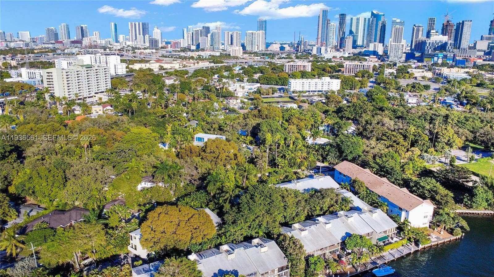 1000 NW N River Dr # 20, Miami FL 33136 — 4