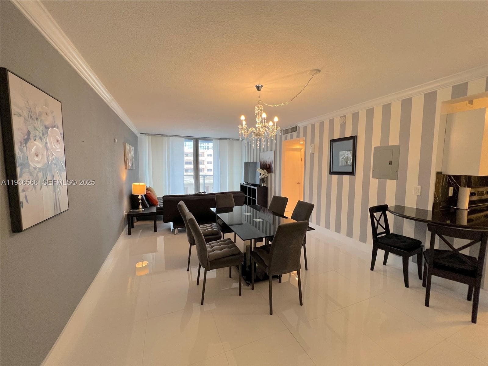 401 69th St # 304, Miami Beach FL 33141 — 12