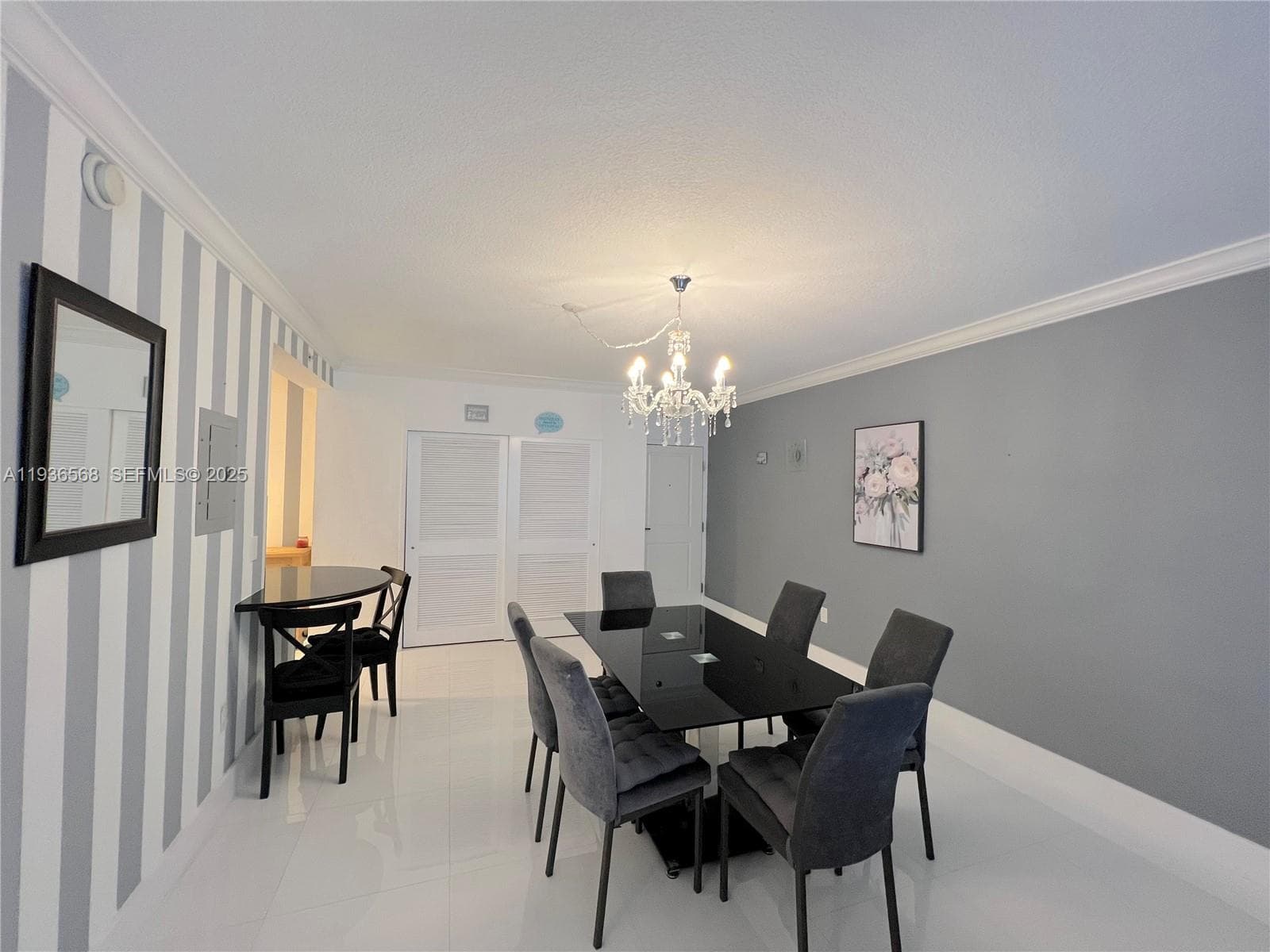 401 69th St # 304, Miami Beach FL 33141 — 9