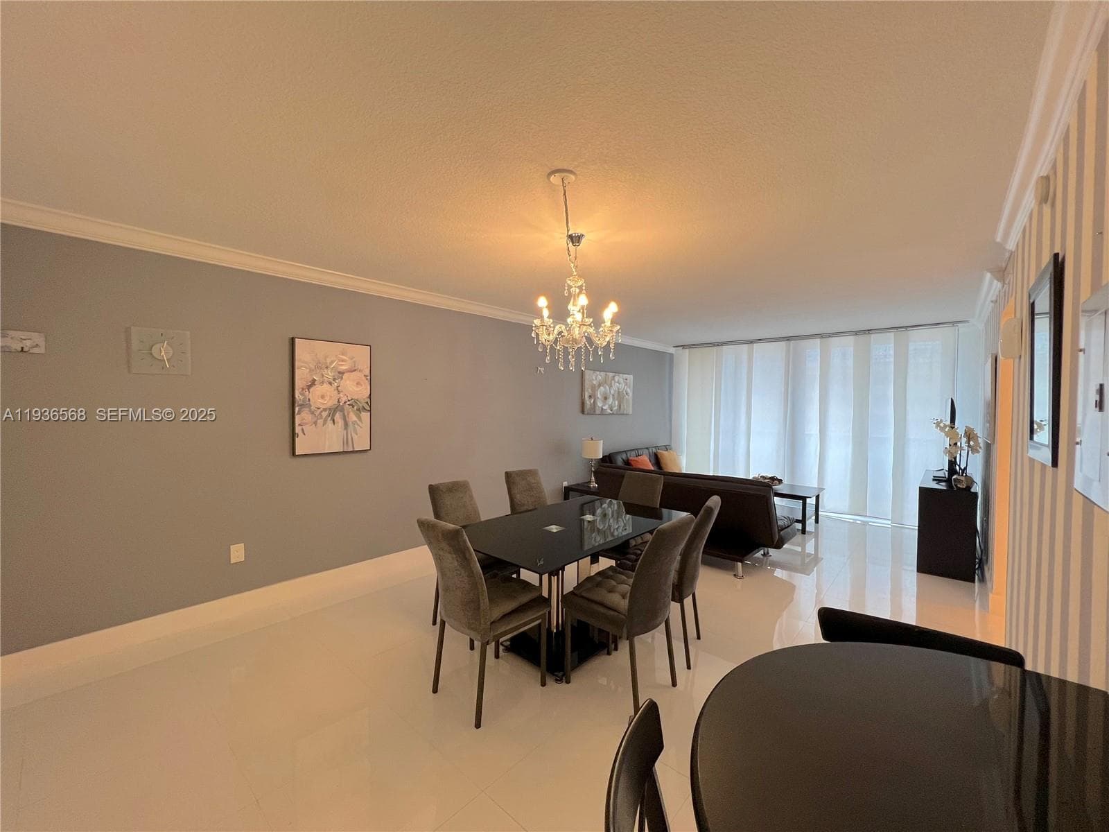 401 69th St # 304, Miami Beach FL 33141 — 8