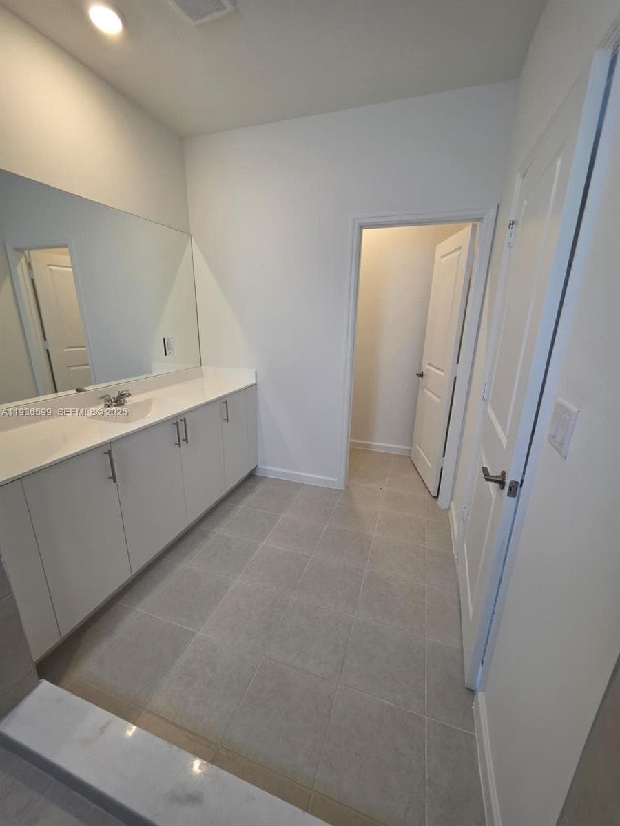 19571 SW 339 Terrace, Homestead FL 33034 — 16