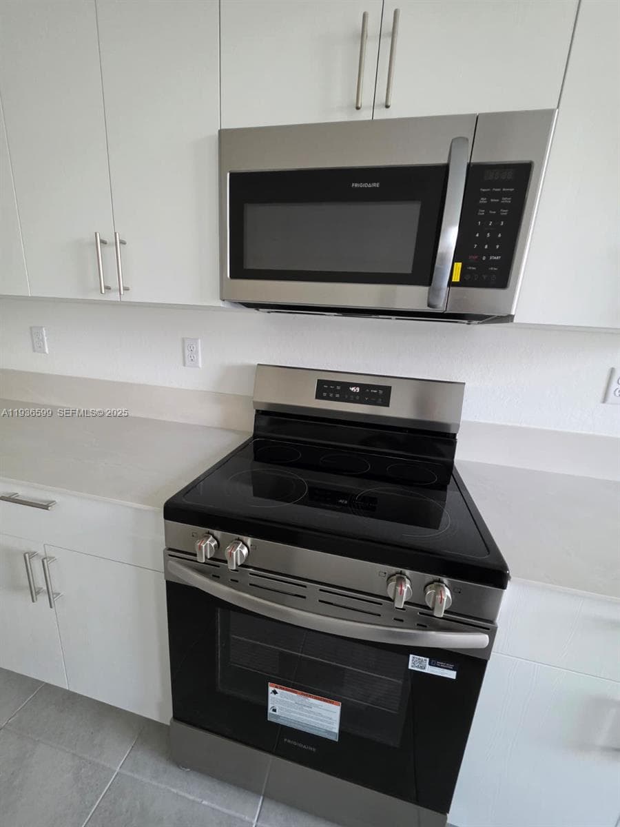 19571 SW 339 Terrace, Homestead FL 33034 — 5