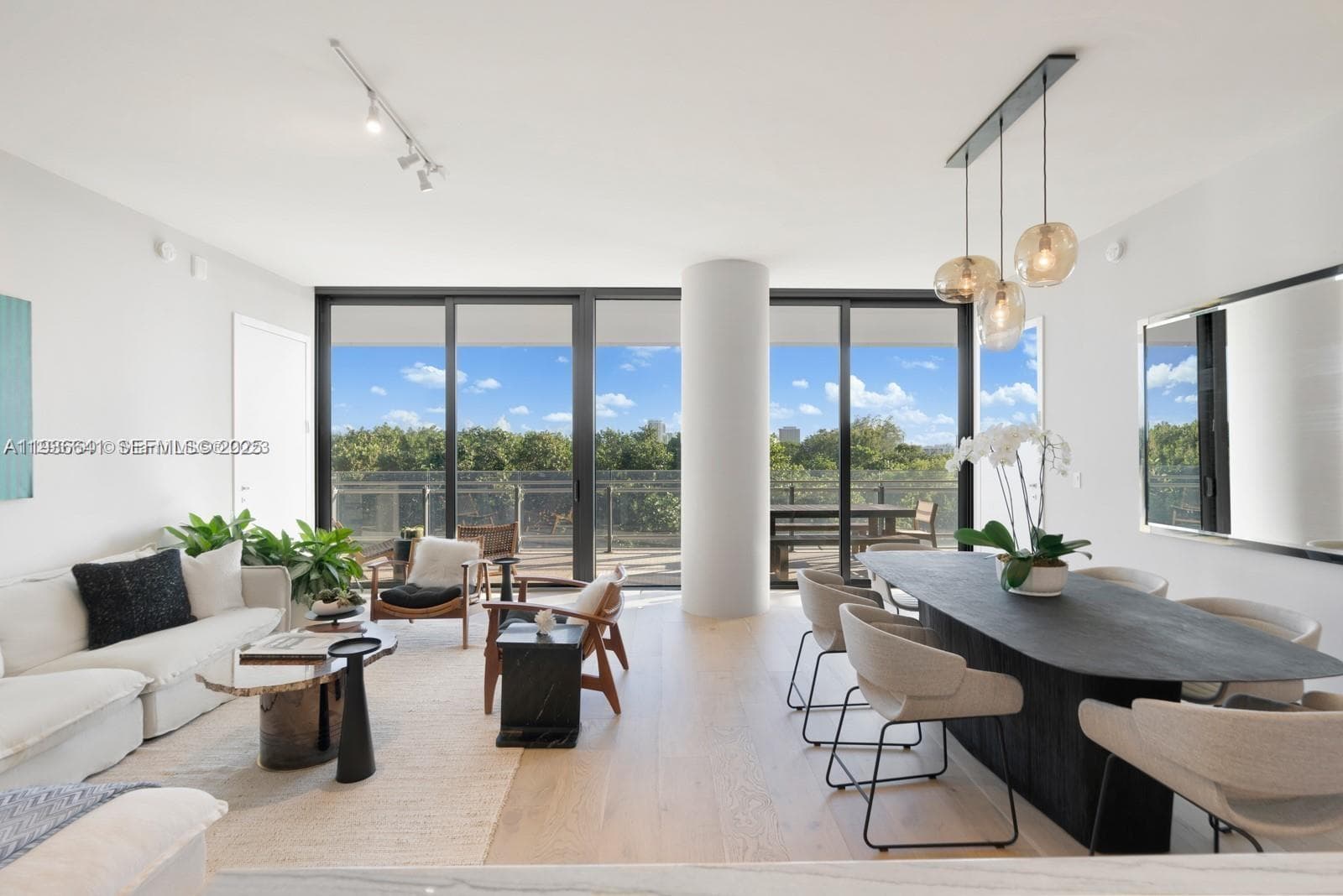 8701 Collins Ave # 404, Miami Beach FL 33154 — 2