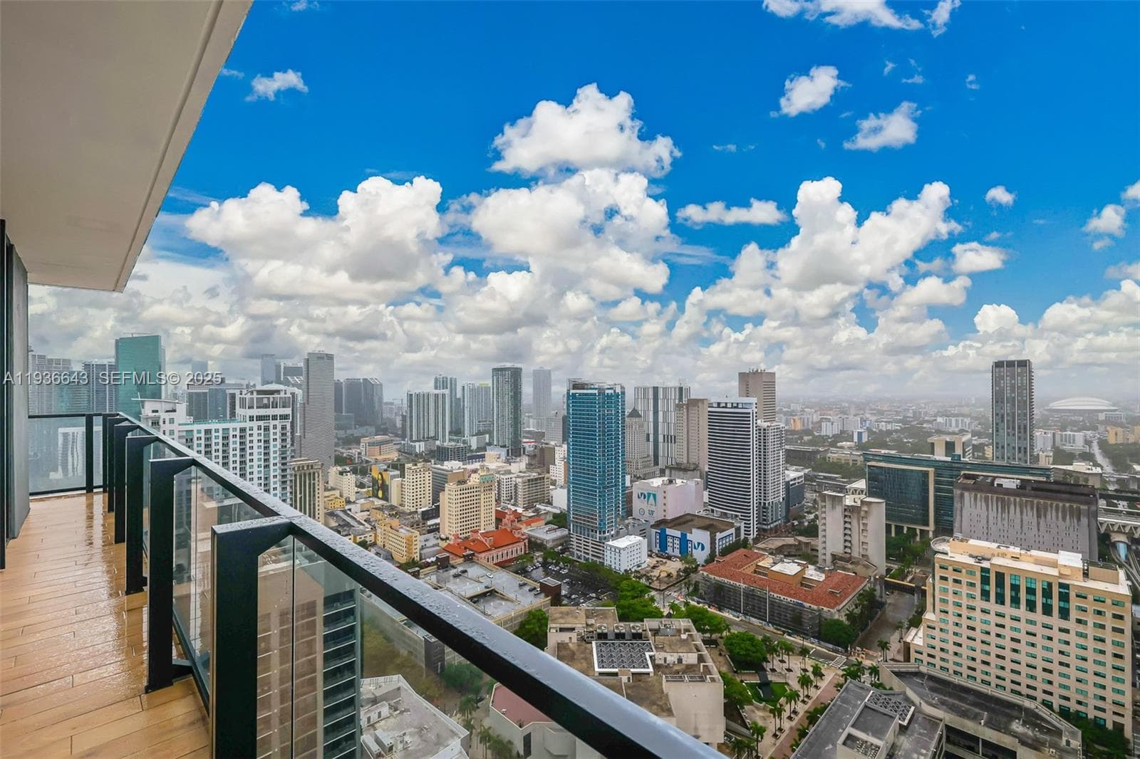 398 NE 5th St # 3719, Miami FL 33132 — 30