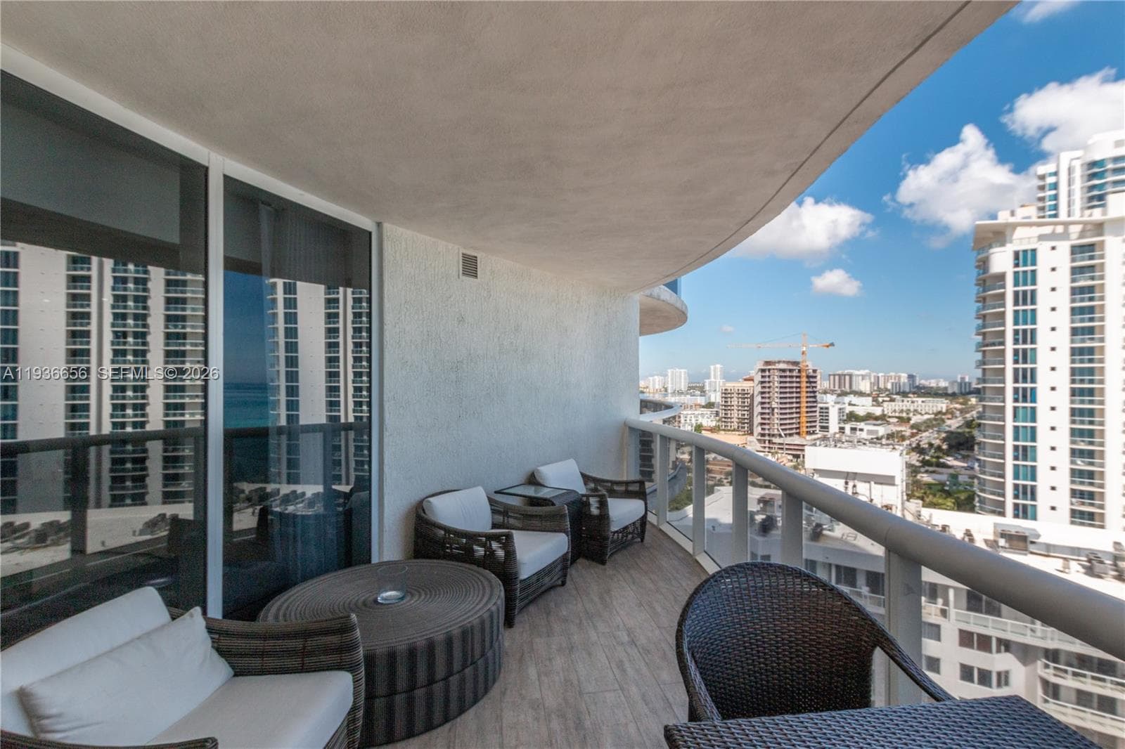17201 Collins Ave # 1807, Sunny Isles Beach FL 33160 — 30