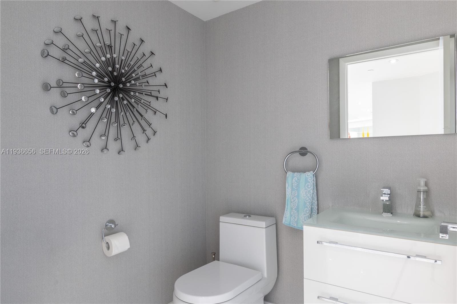 17201 Collins Ave # 1807, Sunny Isles Beach FL 33160 — 25