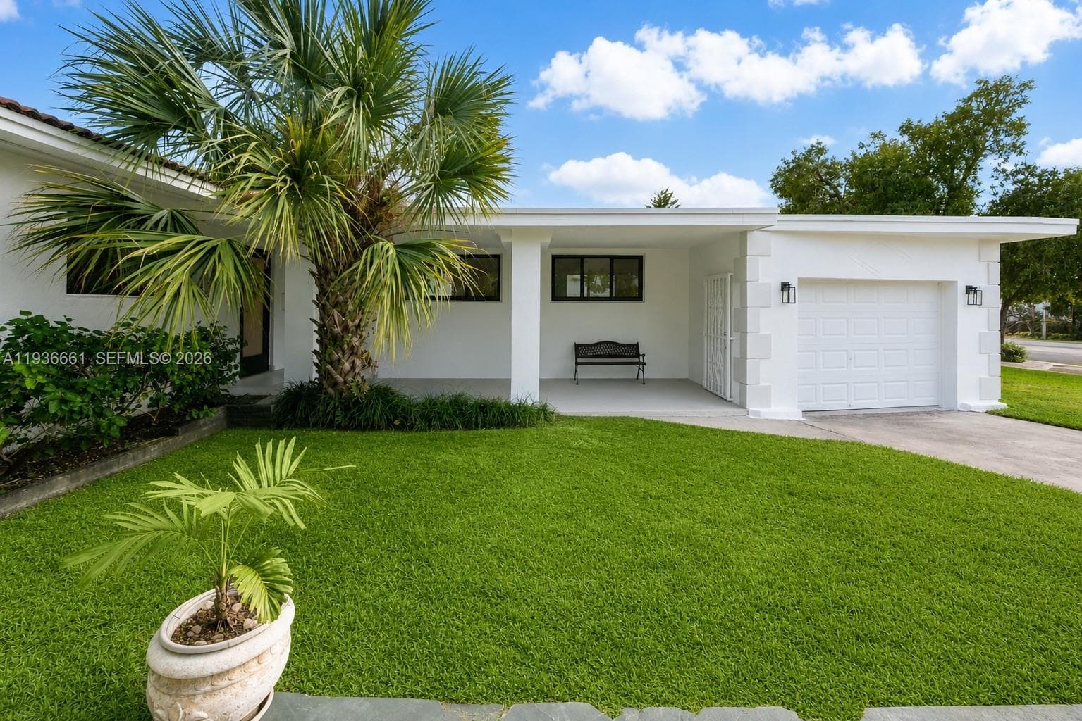 7517 Cutlass Ave, North Bay Village FL 33141 — 3