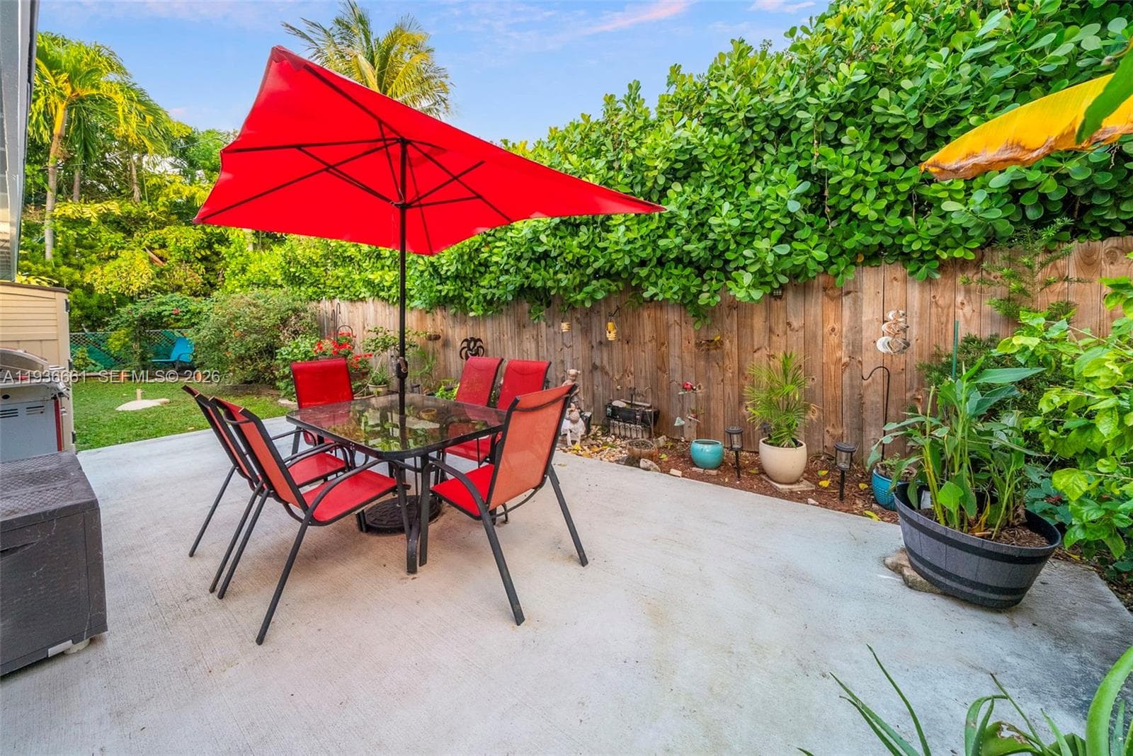 7517 Cutlass Ave, North Bay Village FL 33141 — 32