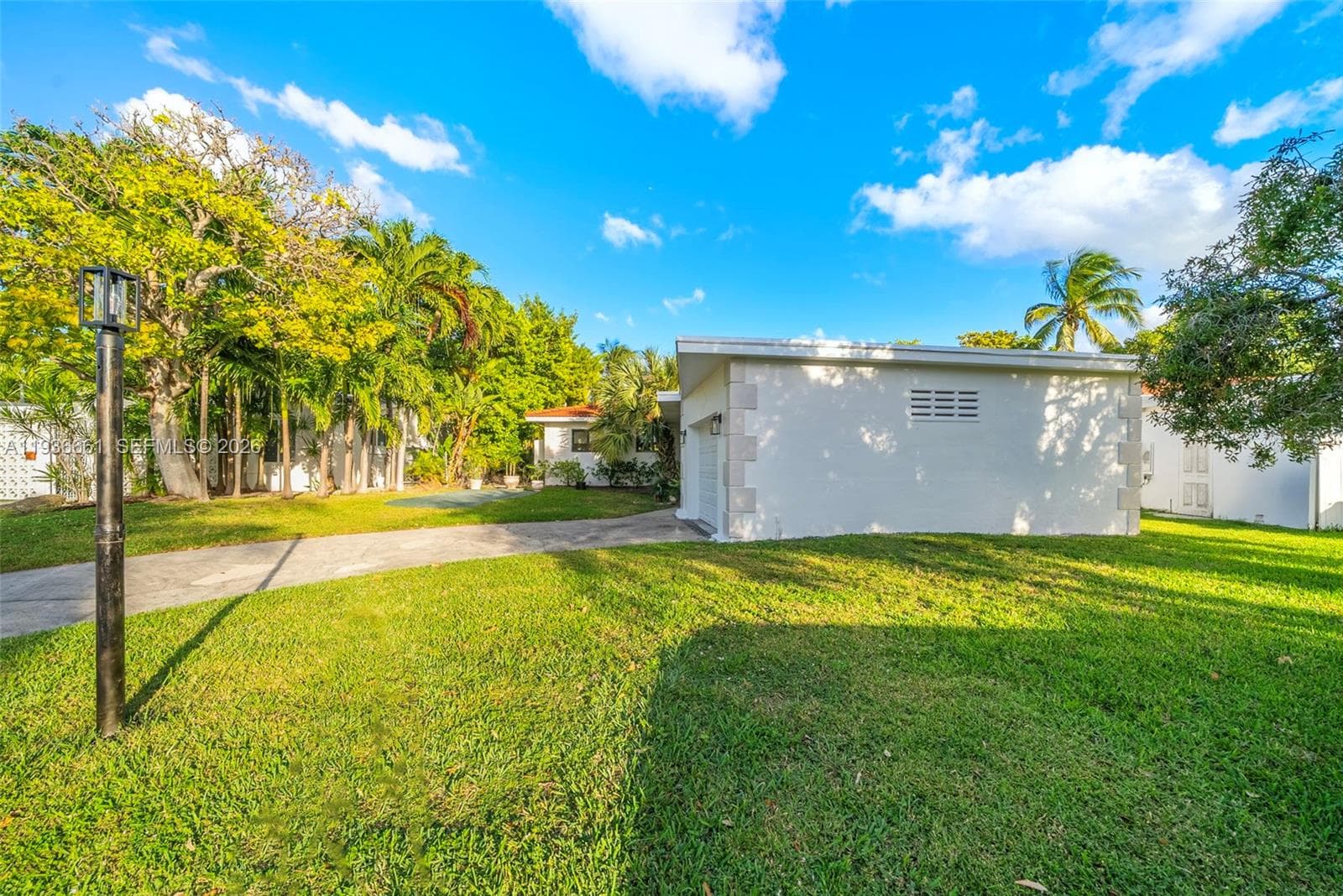 7517 Cutlass Ave, North Bay Village FL 33141 — 40