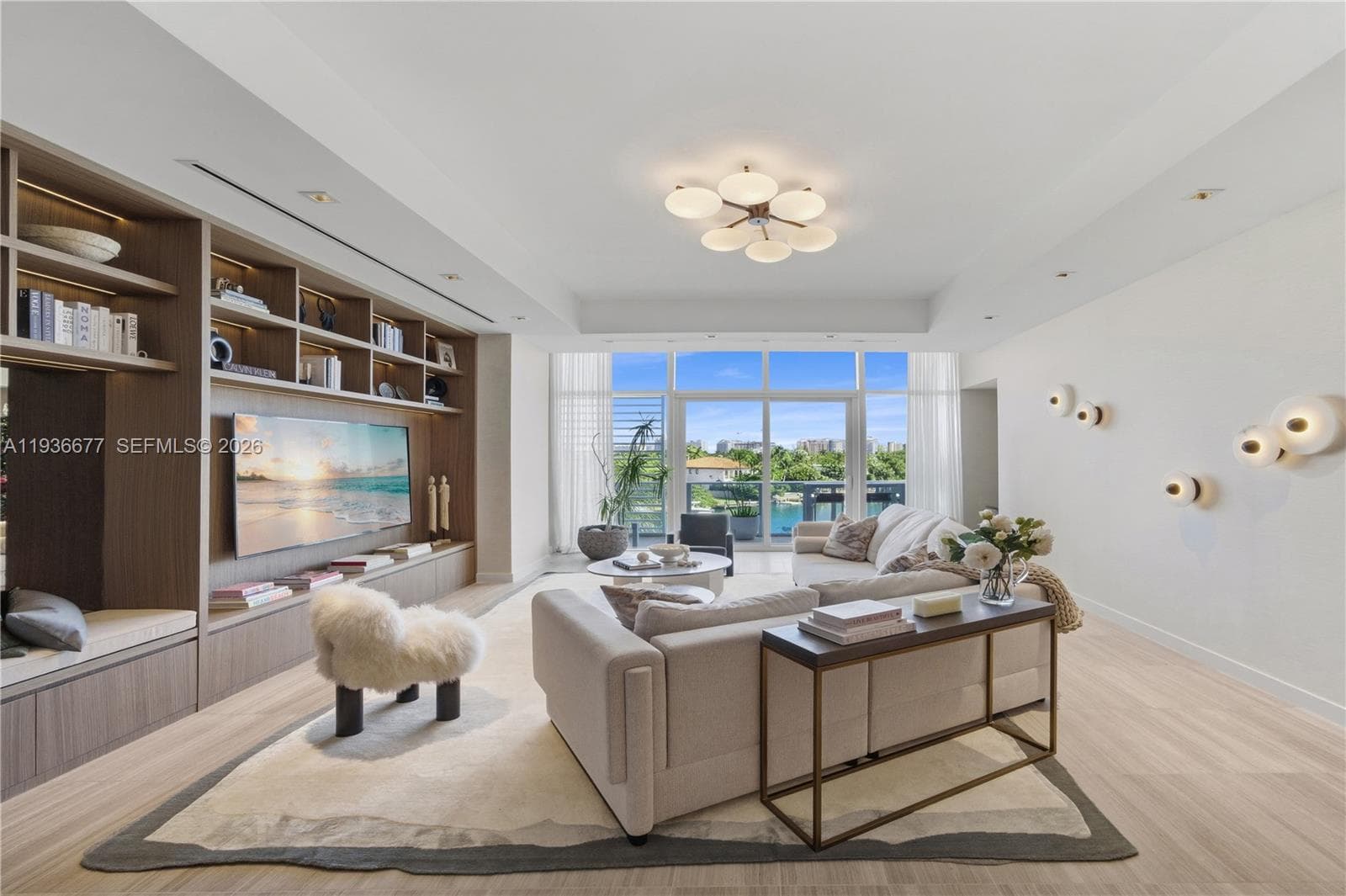 4701 N Meridian Ave # 304, Miami Beach FL 33140 — 1
