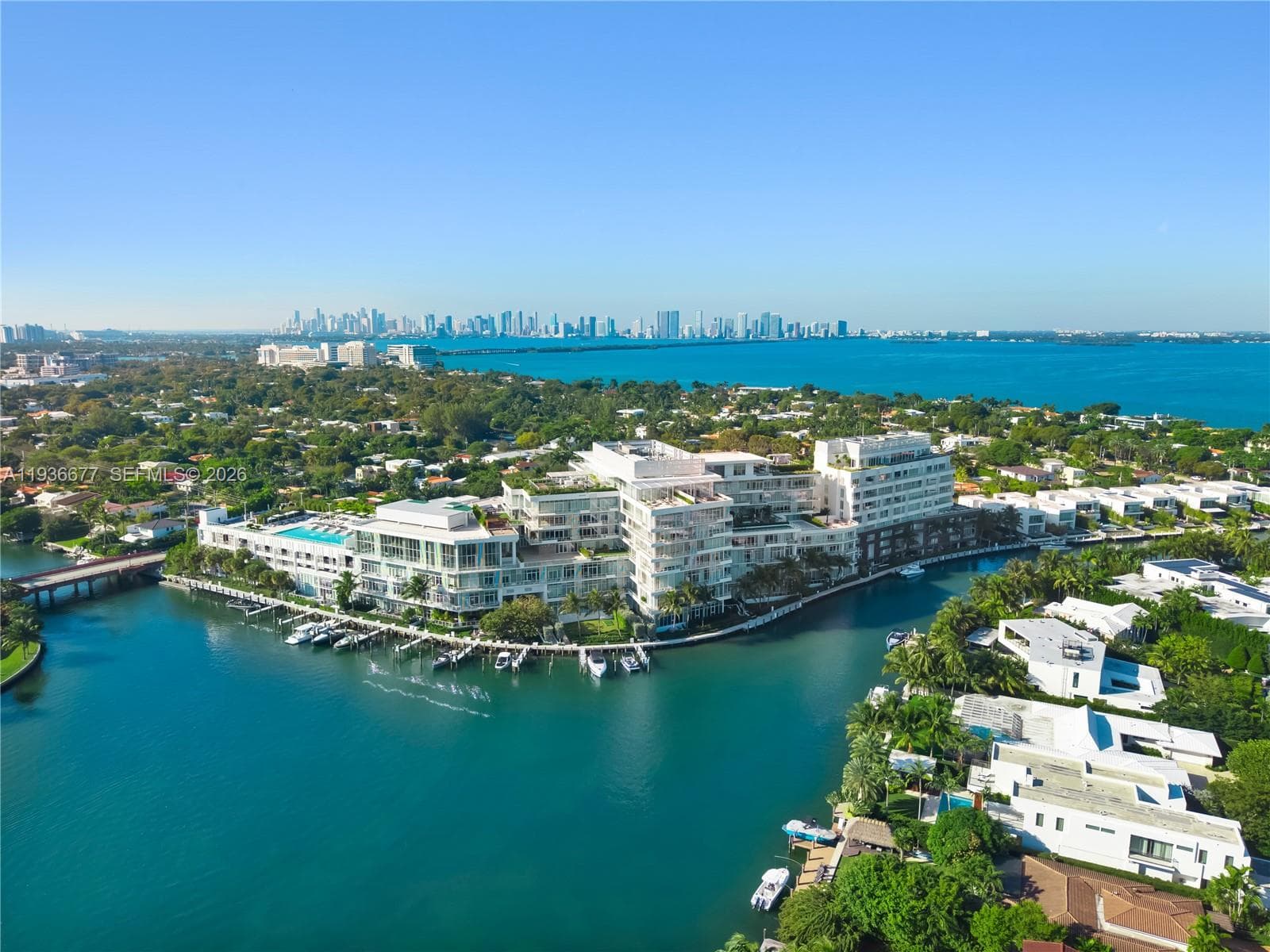 4701 N Meridian Ave # 304, Miami Beach FL 33140 — 40