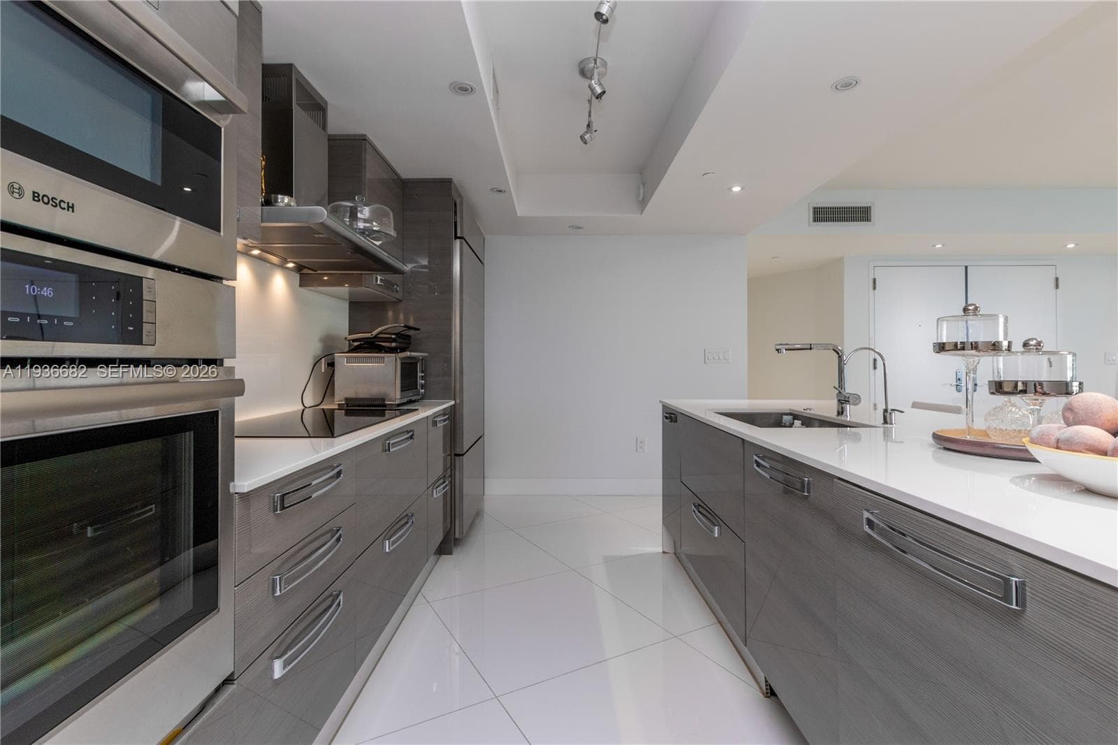 17201 Collins Ave # 1807, Sunny Isles Beach FL 33160 — 9
