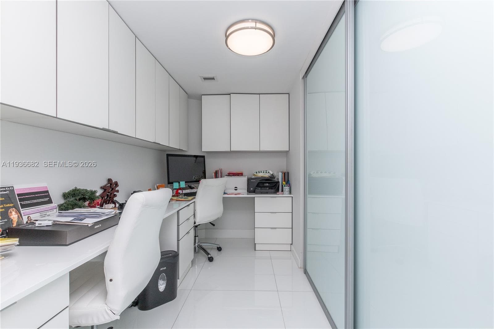 17201 Collins Ave # 1807, Sunny Isles Beach FL 33160 — 18