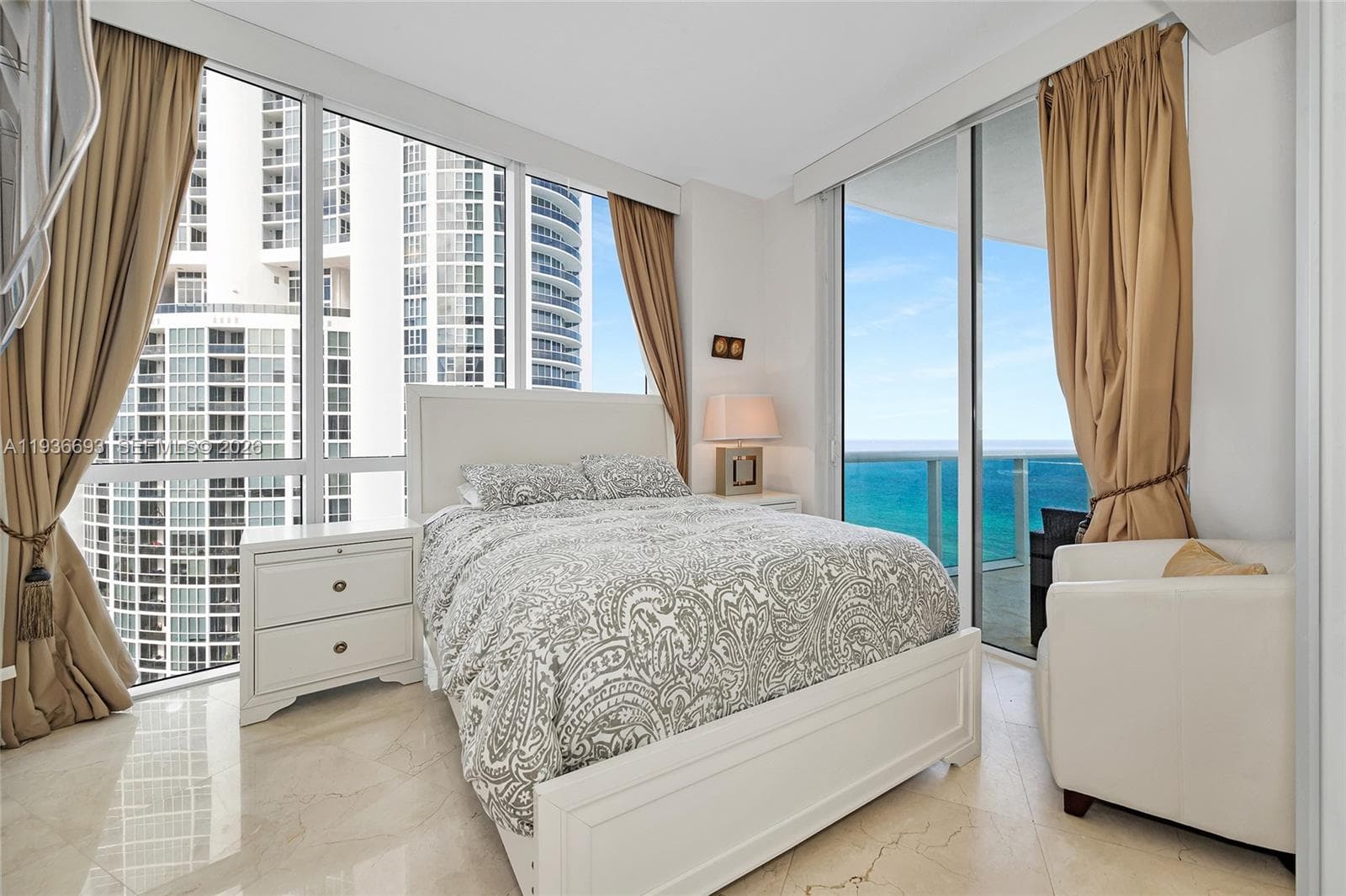 18101 Collins Ave # 1609, Sunny Isles Beach FL 33160 — 17