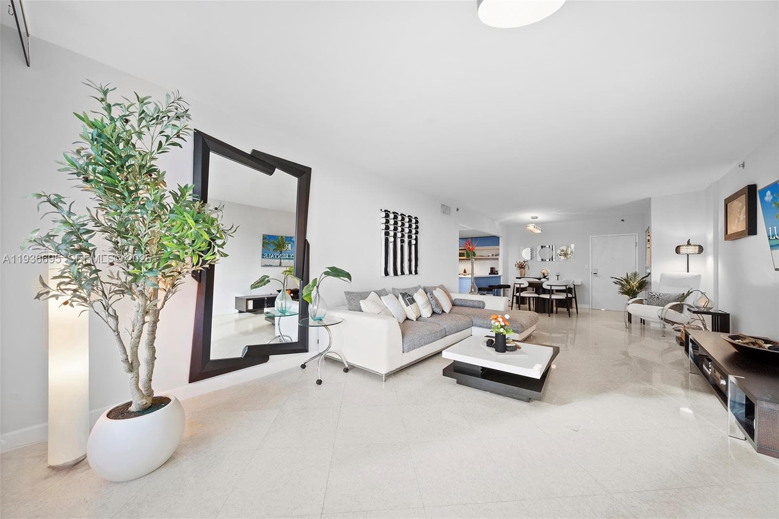 2301 Collins Ave # 408, Miami Beach FL 33139 — 18