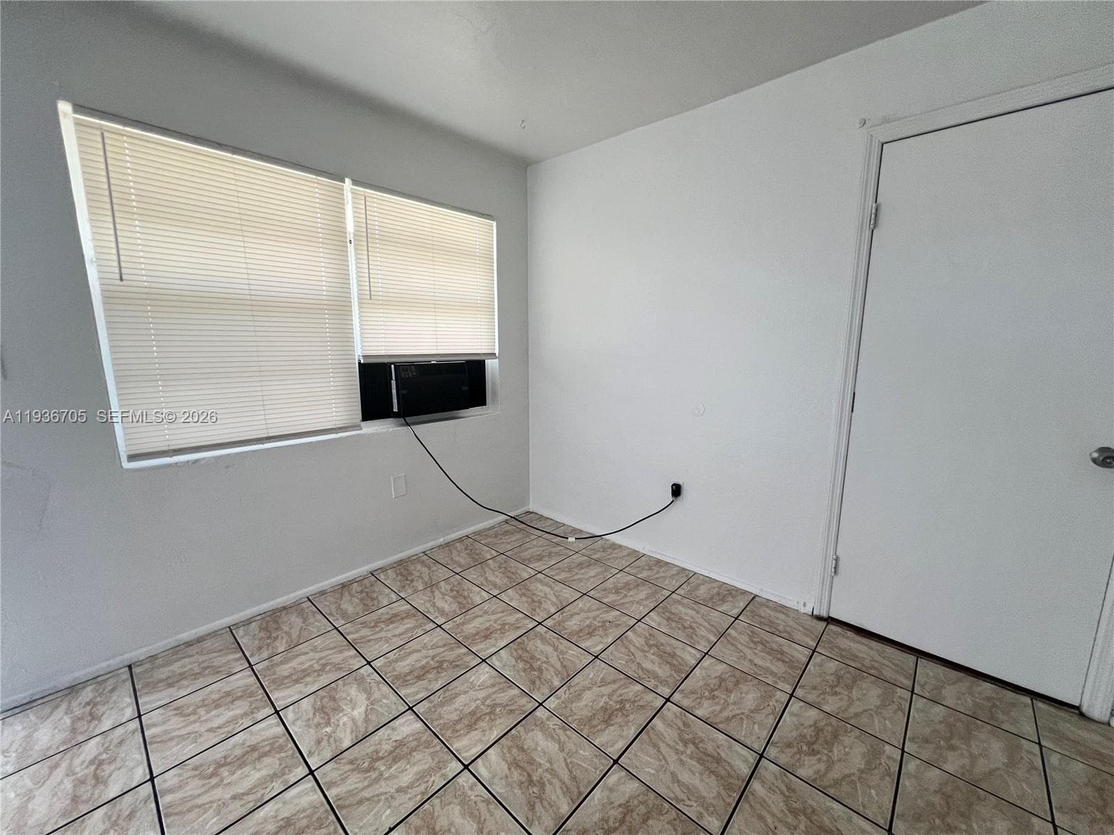 1948 NW 2nd Ct # 5, Miami FL 33136 — 12