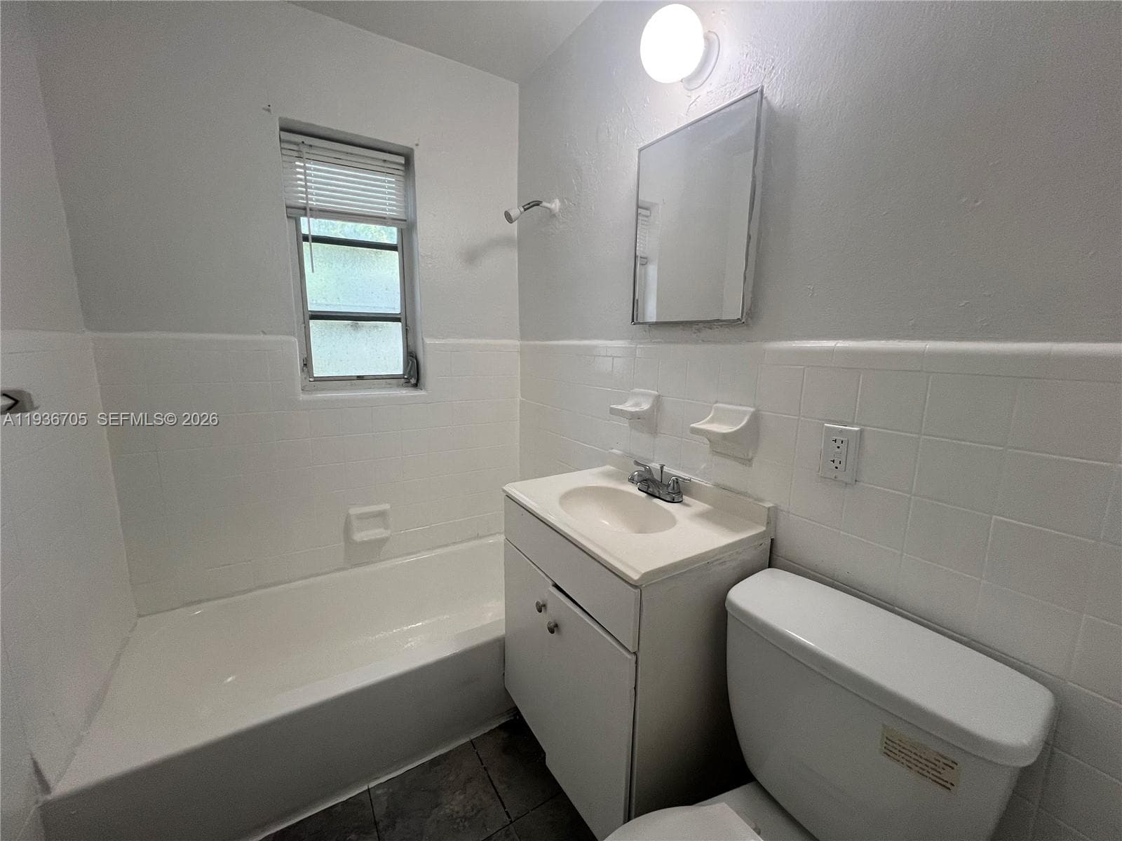 1948 NW 2nd Ct # 5, Miami FL 33136 — 7