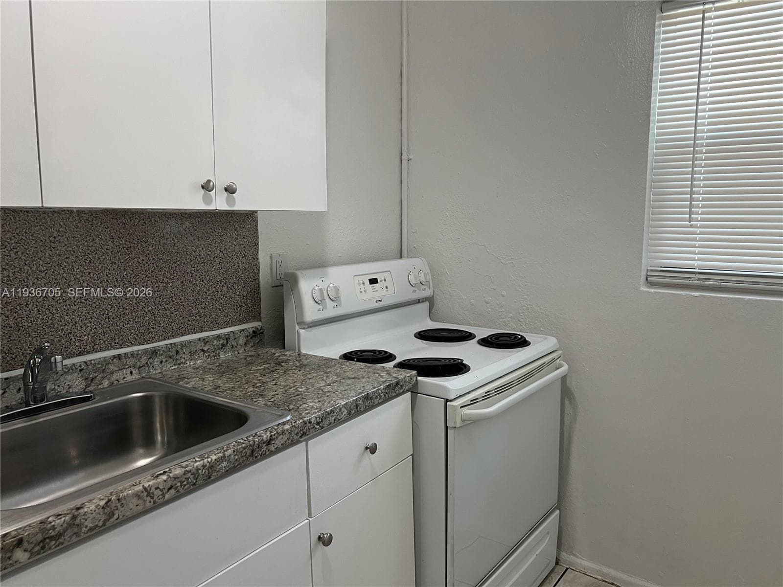 1948 NW 2nd Ct # 5, Miami FL 33136 — 5