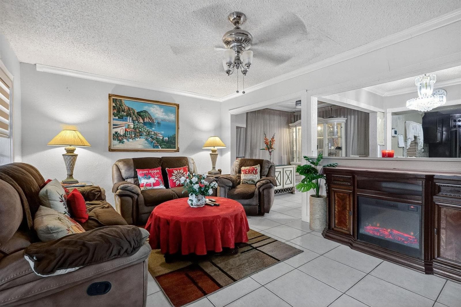 641 NE 140th Street, North Miami FL 33161 — 4