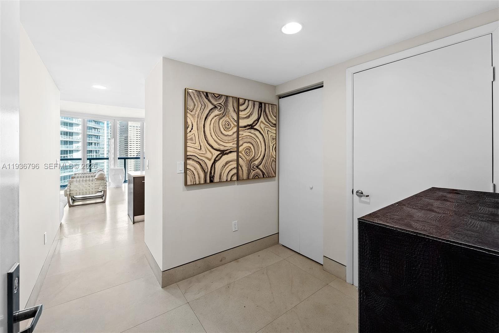 495 Brickell Ave # 2904, Miami FL 33131 — 2