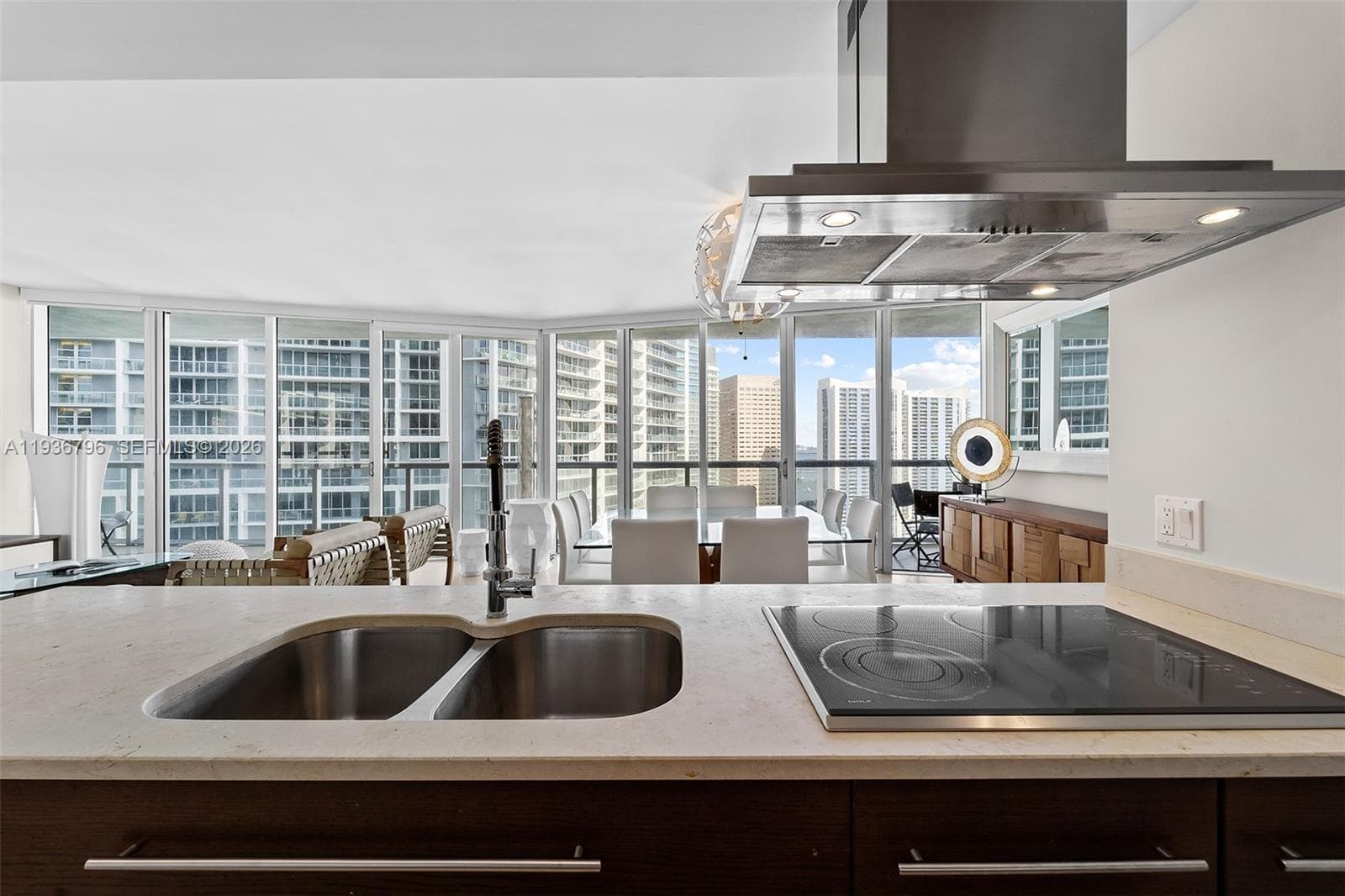 495 Brickell Ave # 2904, Miami FL 33131 — 19