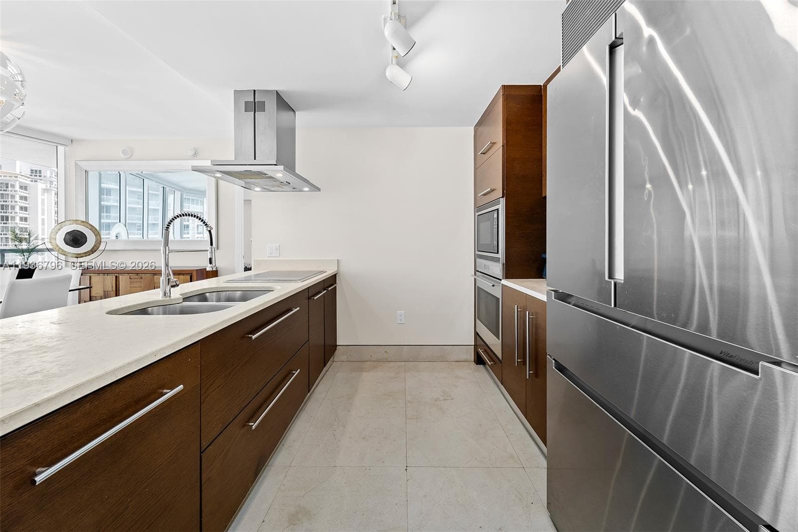 495 Brickell Ave # 2904, Miami FL 33131 — 4