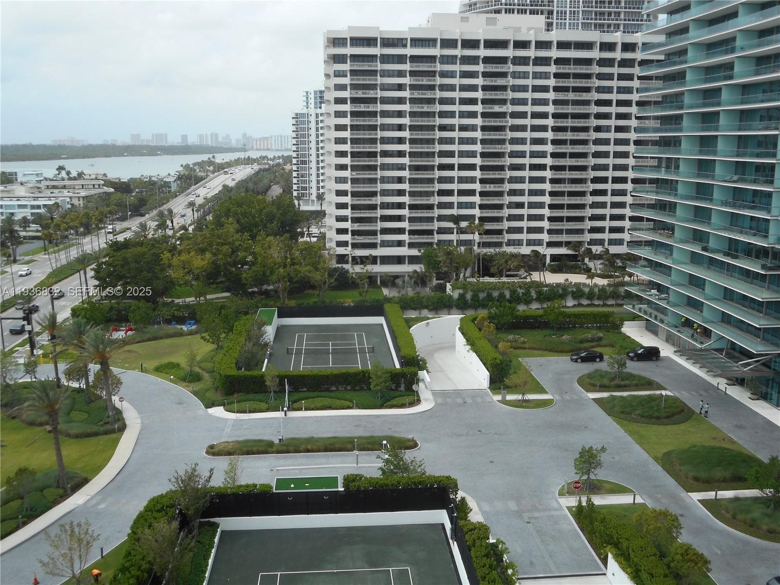 10185 Collins Ave # 1204, Bal Harbour FL 33154 — 2