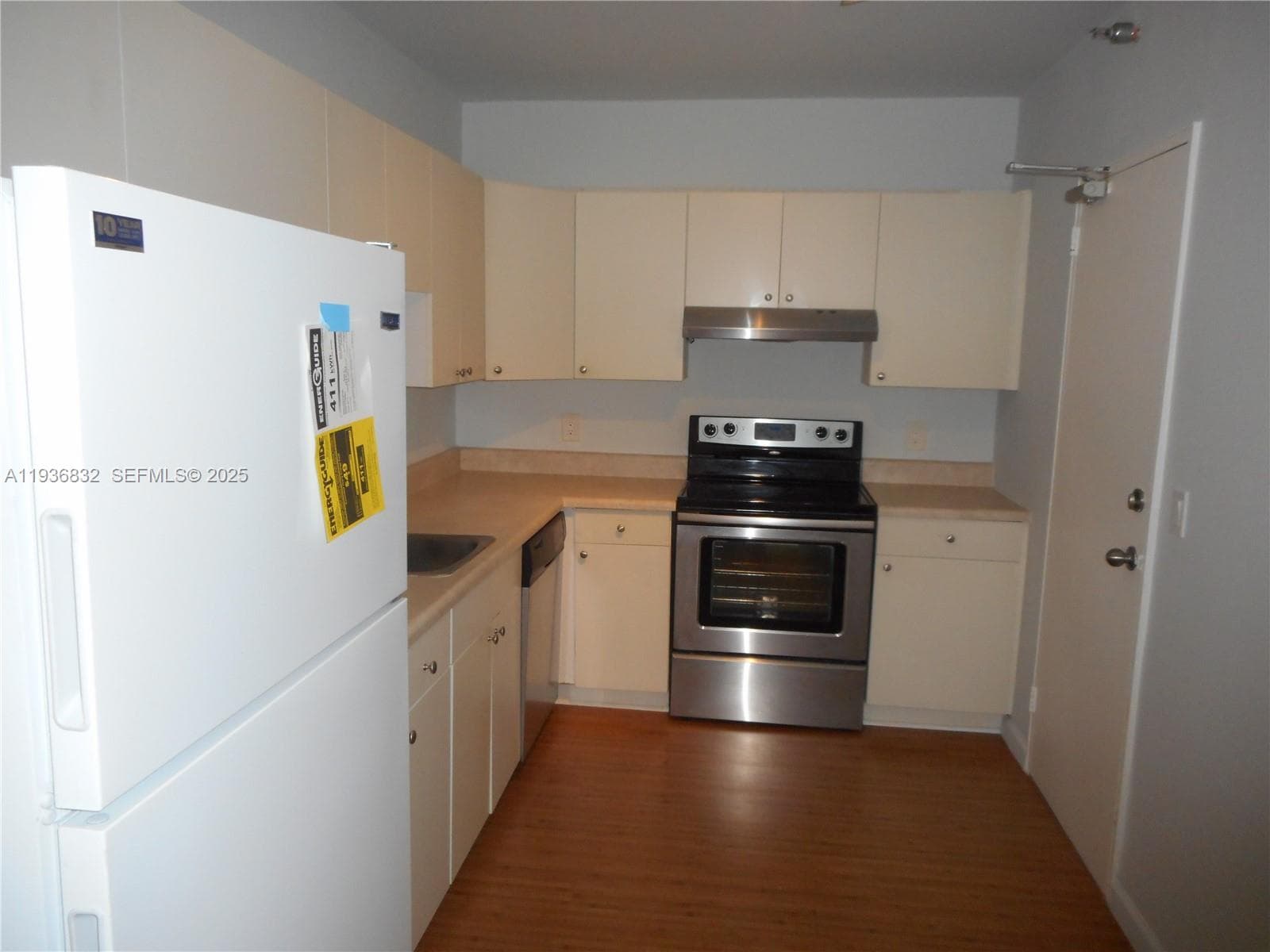 10185 Collins Ave # 1204, Bal Harbour FL 33154 — 8
