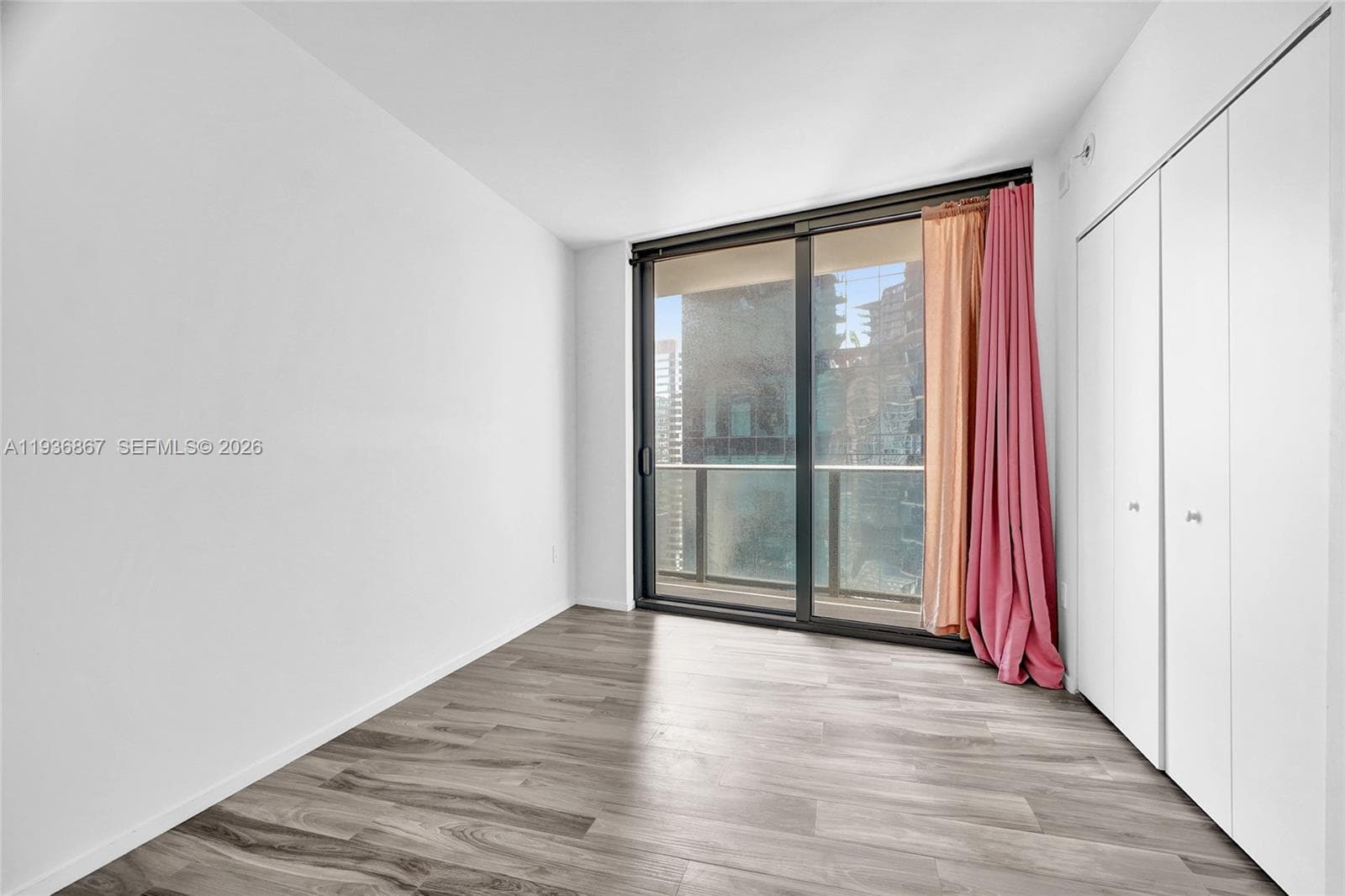 801 S Miami Ave # 2405, Miami FL 33130 — 23