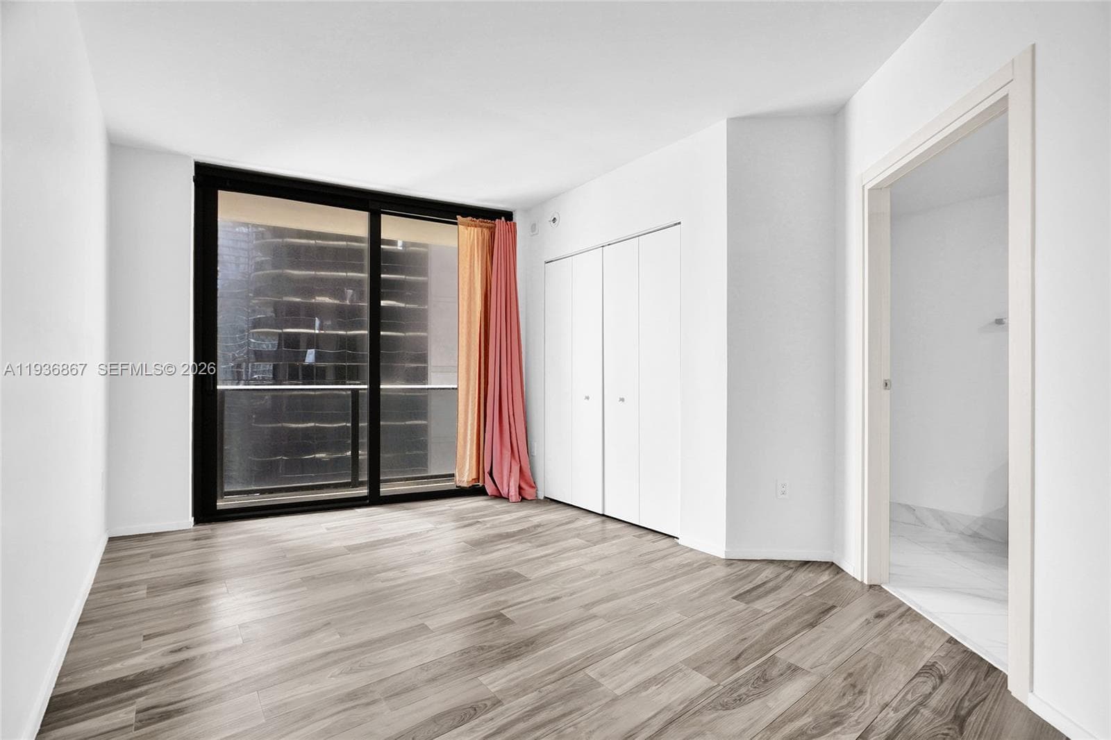 801 S Miami Ave # 2405, Miami FL 33130 — 22