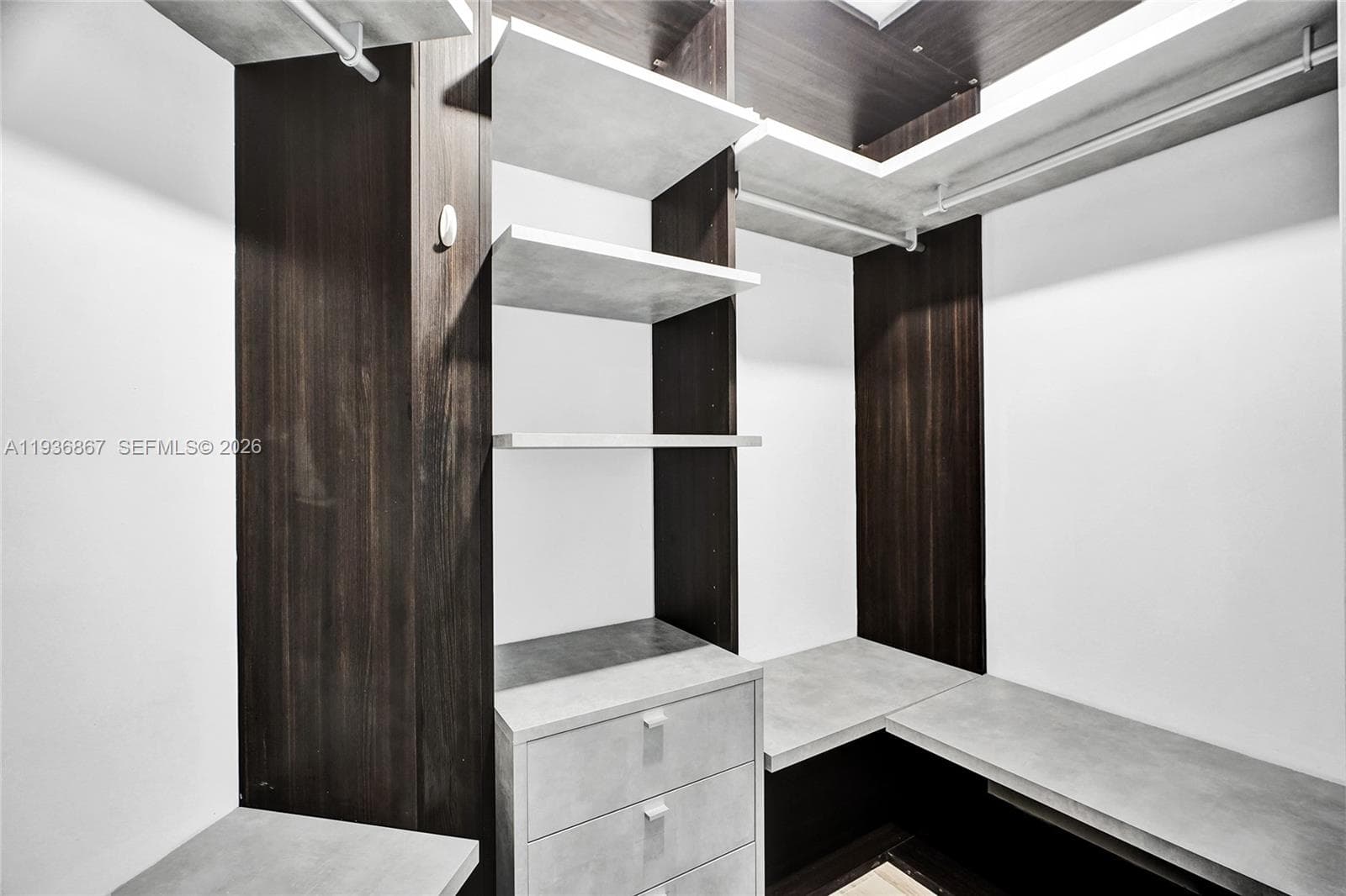 801 S Miami Ave # 2405, Miami FL 33130 — 21