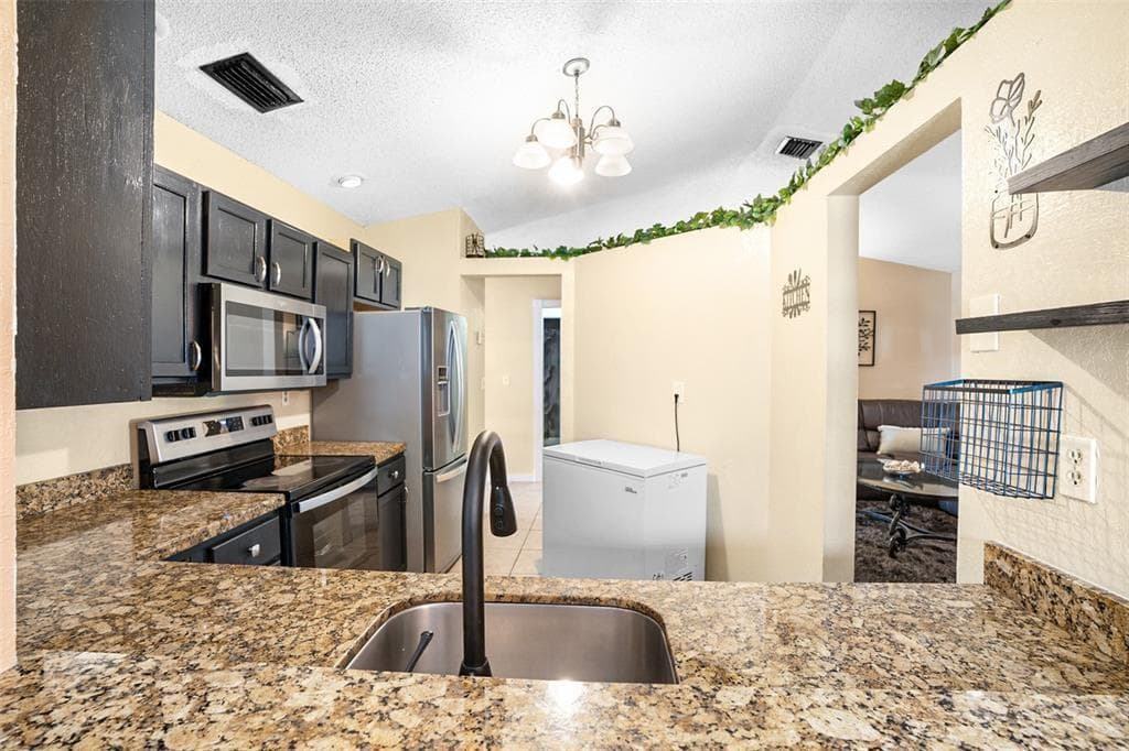 20239 NW 33rd Court, Miami Gardens FL 33056 — 19