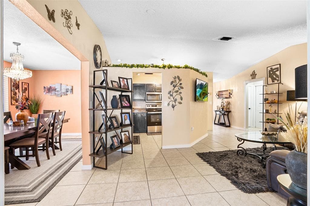 20239 NW 33rd Court, Miami Gardens FL 33056 — 8