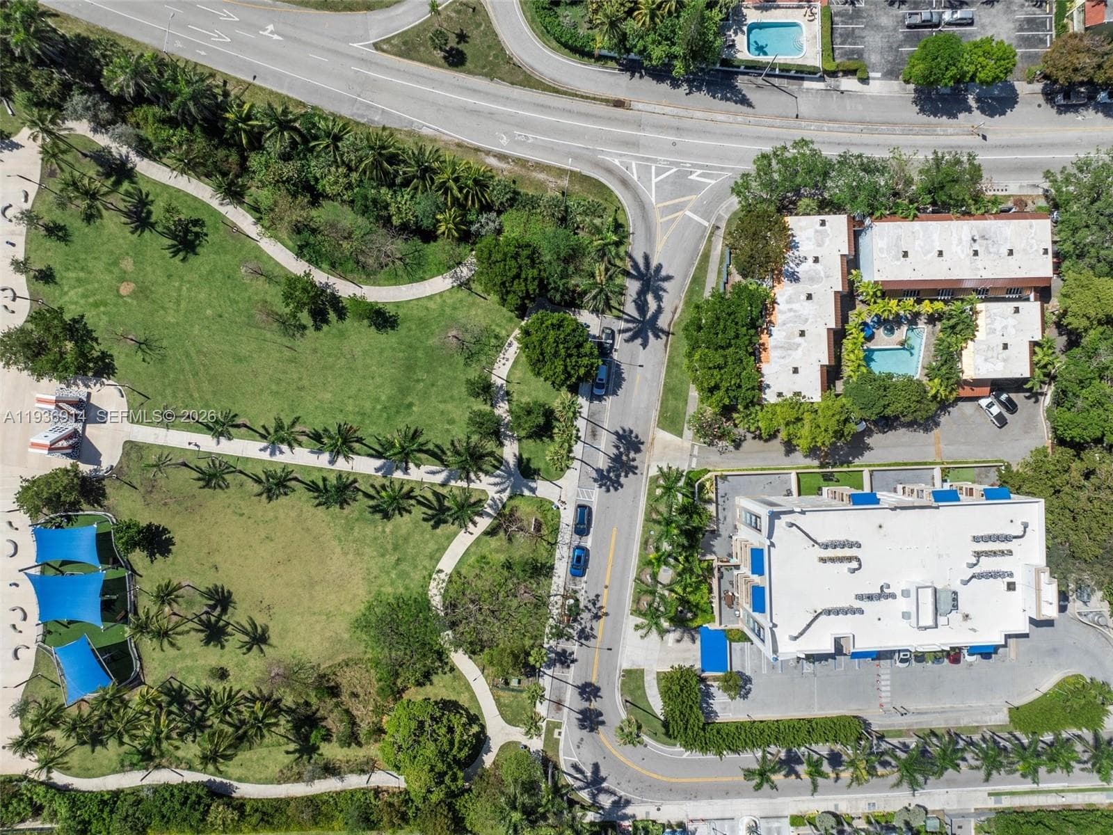 523 NE 38th St # 6, Miami FL 33137 — 52