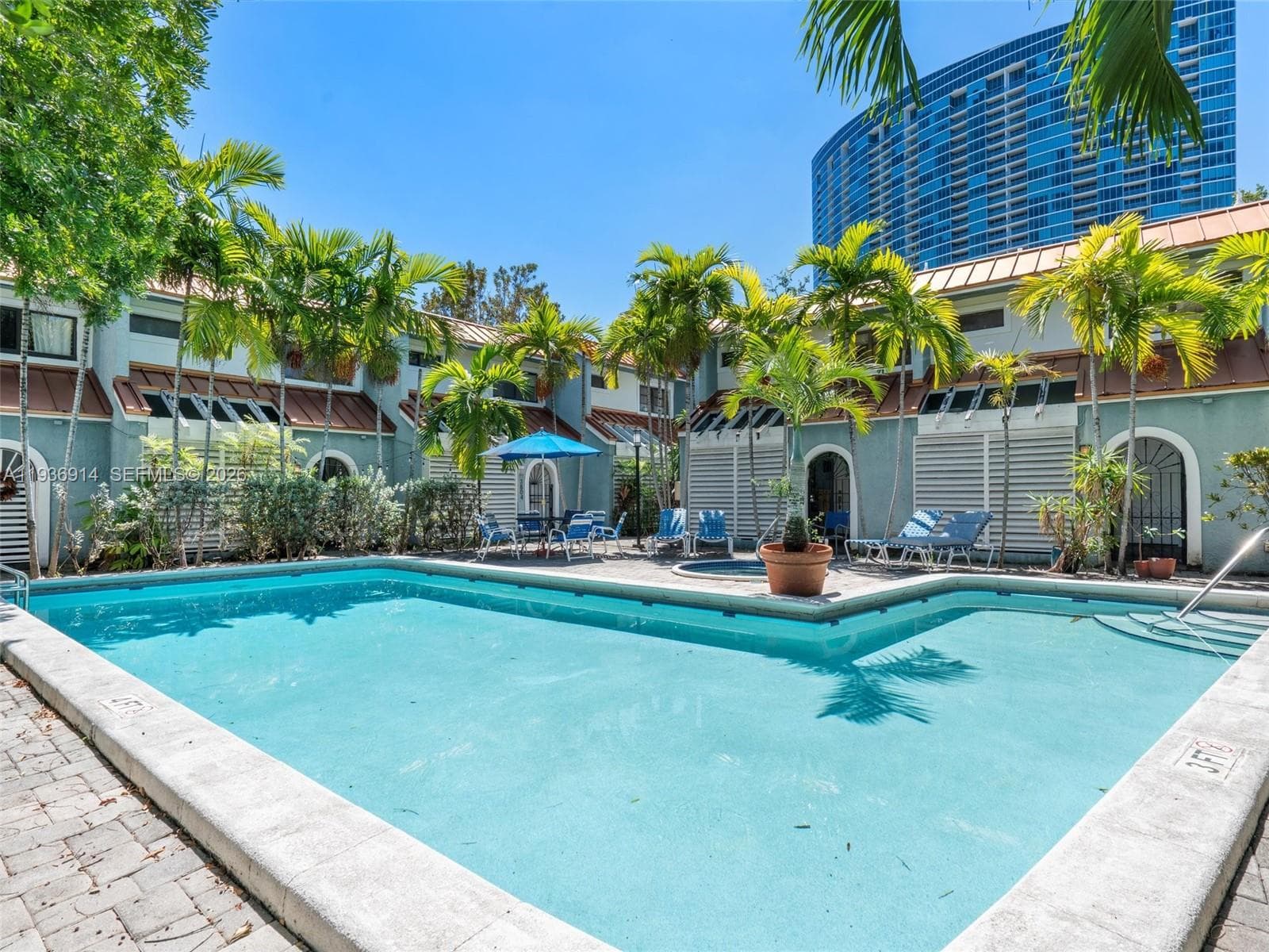 523 NE 38th St # 6, Miami FL 33137 — 38