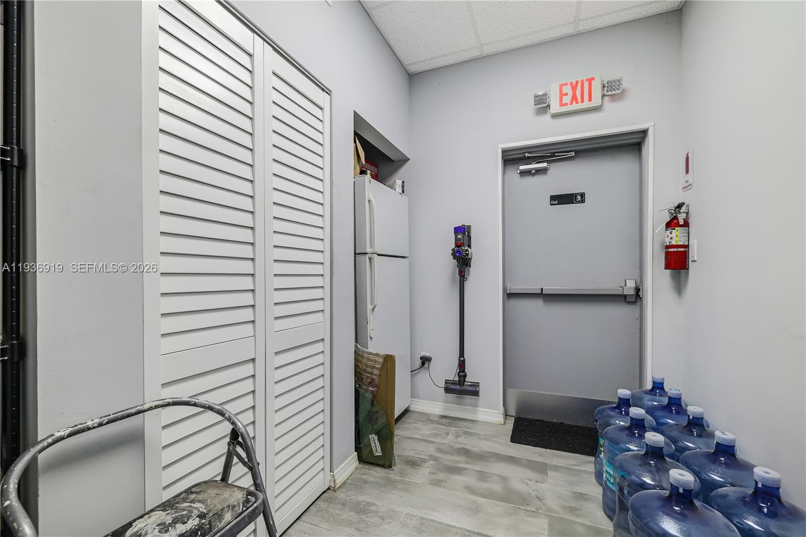 3130 NW 62nd St, Miami FL 33147 — 10