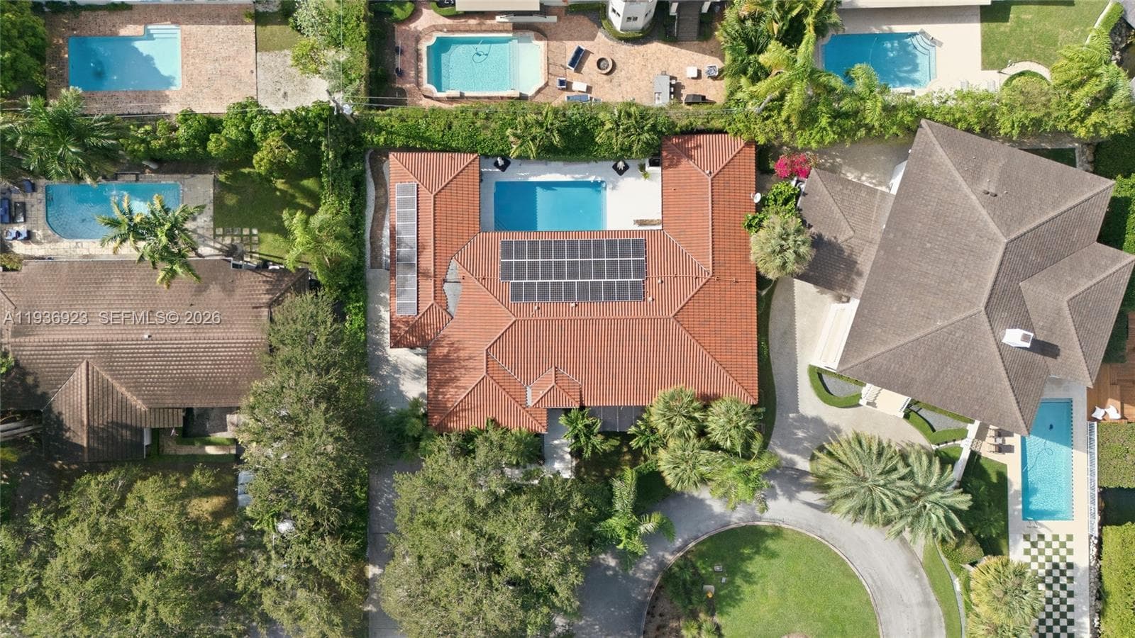 12510 Ramiro St, Coral Gables FL 33156 — 69