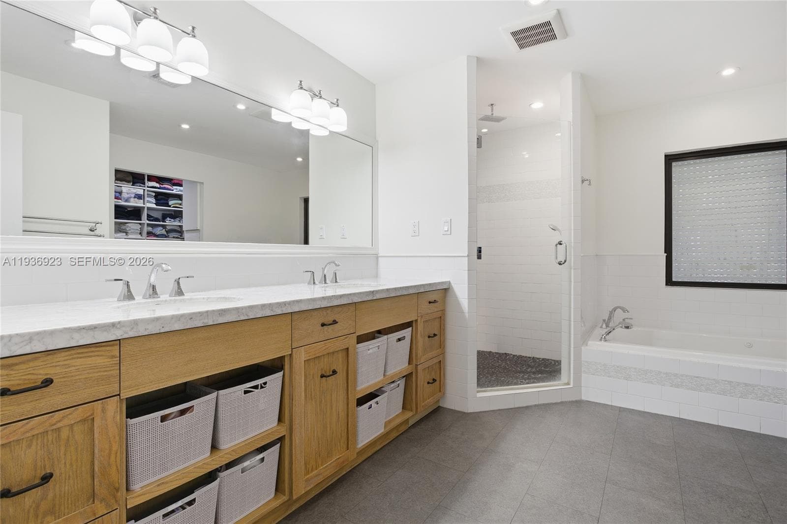 12510 Ramiro St, Coral Gables FL 33156 — 40