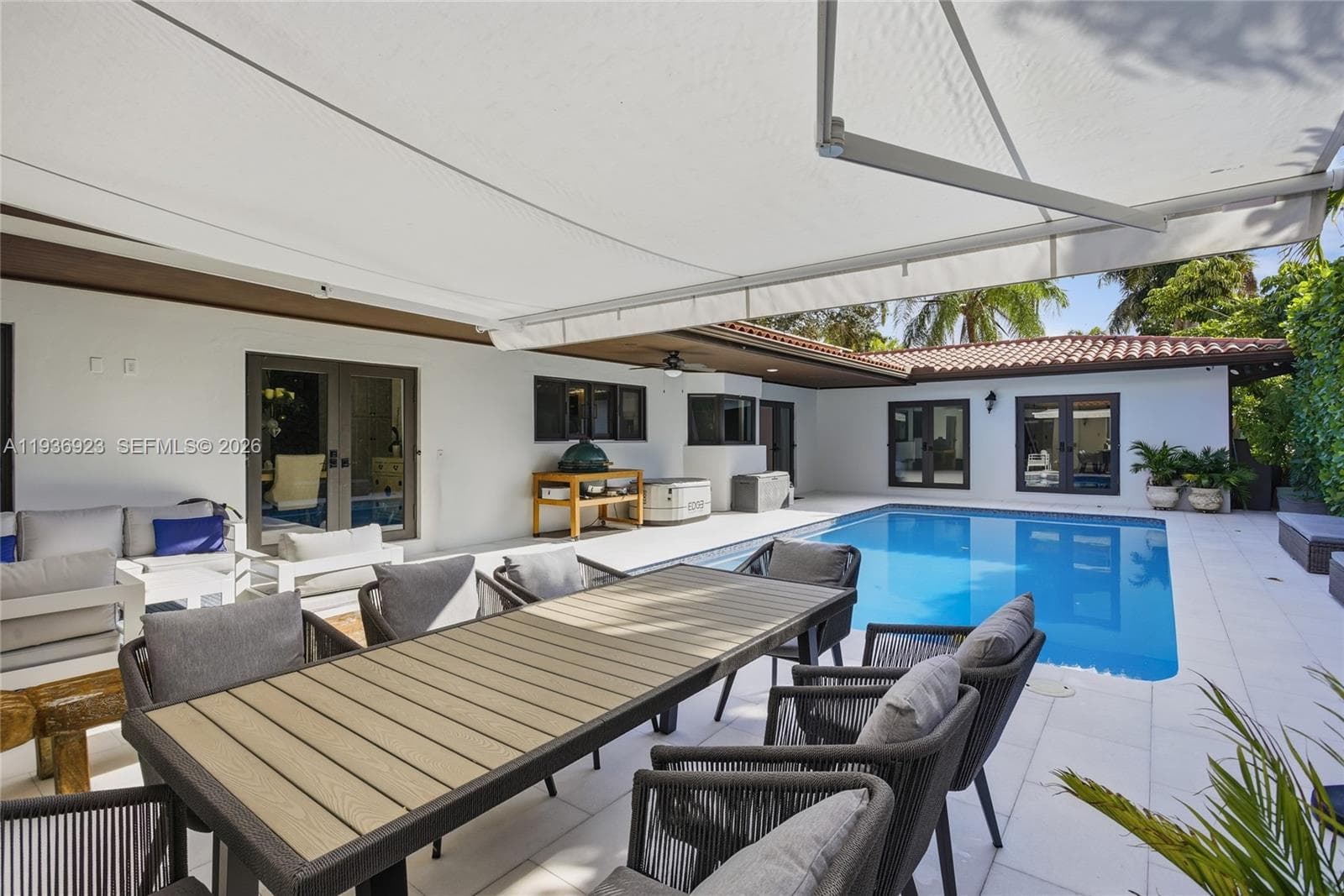 12510 Ramiro St, Coral Gables FL 33156 — 60