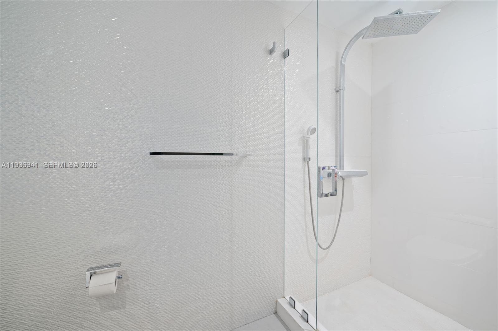 1331 Brickell Bay Dr # 2907, Miami FL 33131 — 16