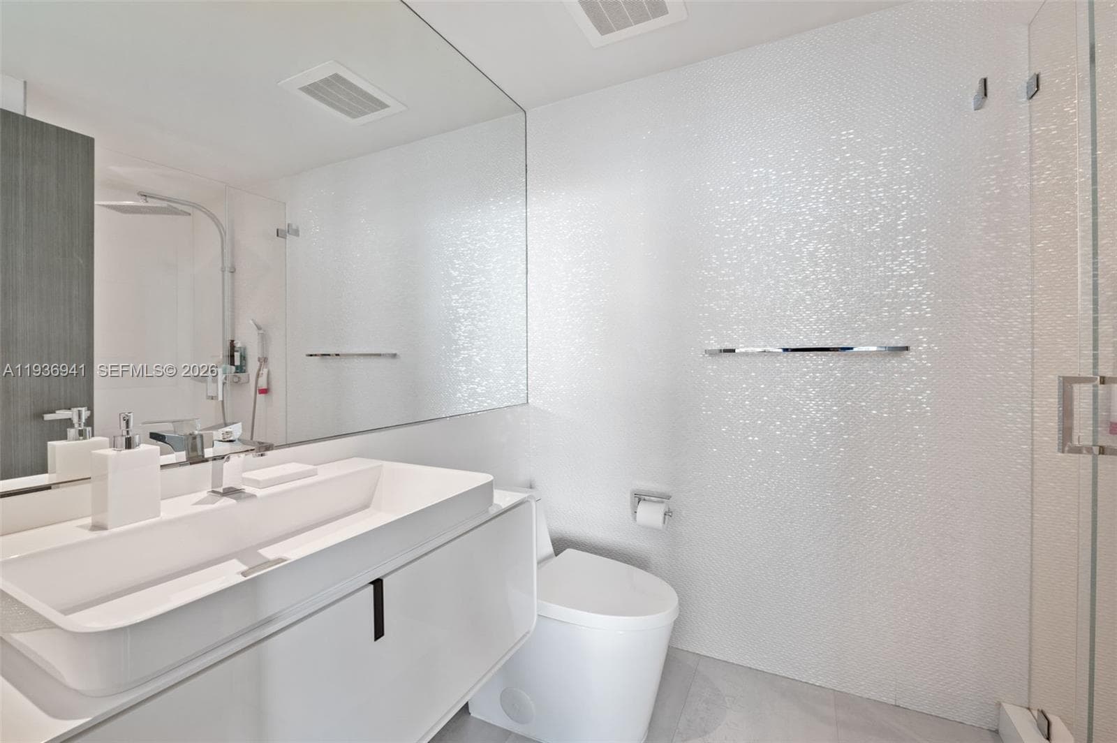 1331 Brickell Bay Dr # 2907, Miami FL 33131 — 15