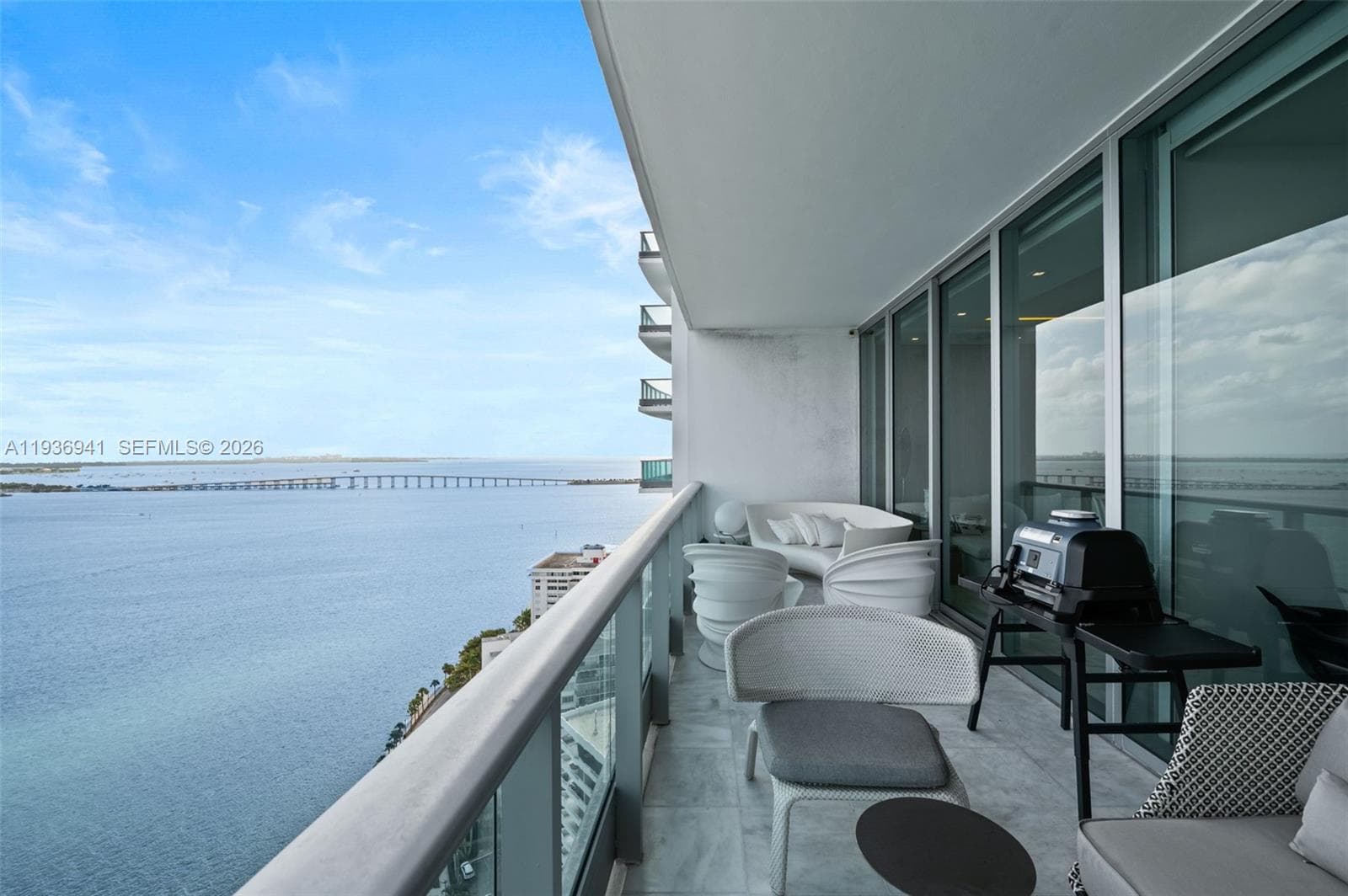 1331 Brickell Bay Dr # 2907, Miami FL 33131 — 21