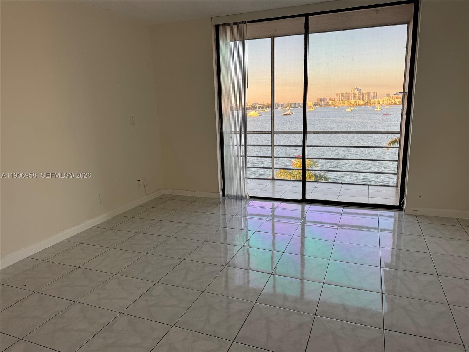 2821 N Miami Beach Blvd # 5P, North Miami Beach FL 33160 — 7