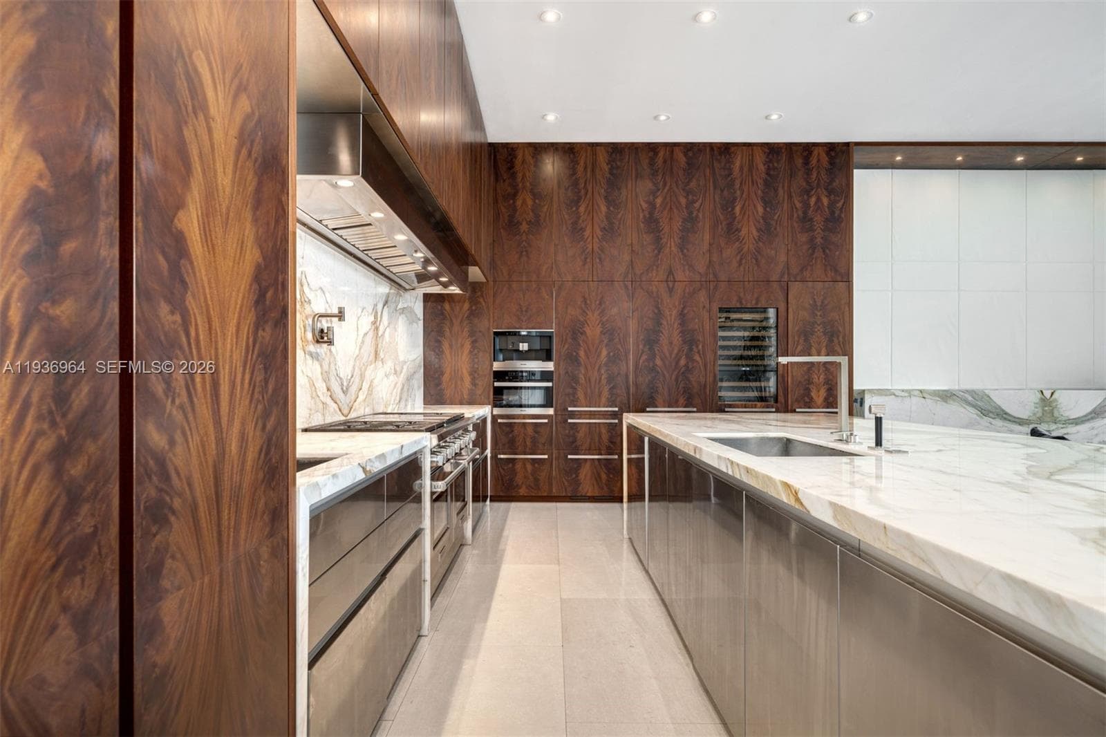 503 E Dilido Dr, Miami Beach FL 33139 — 16
