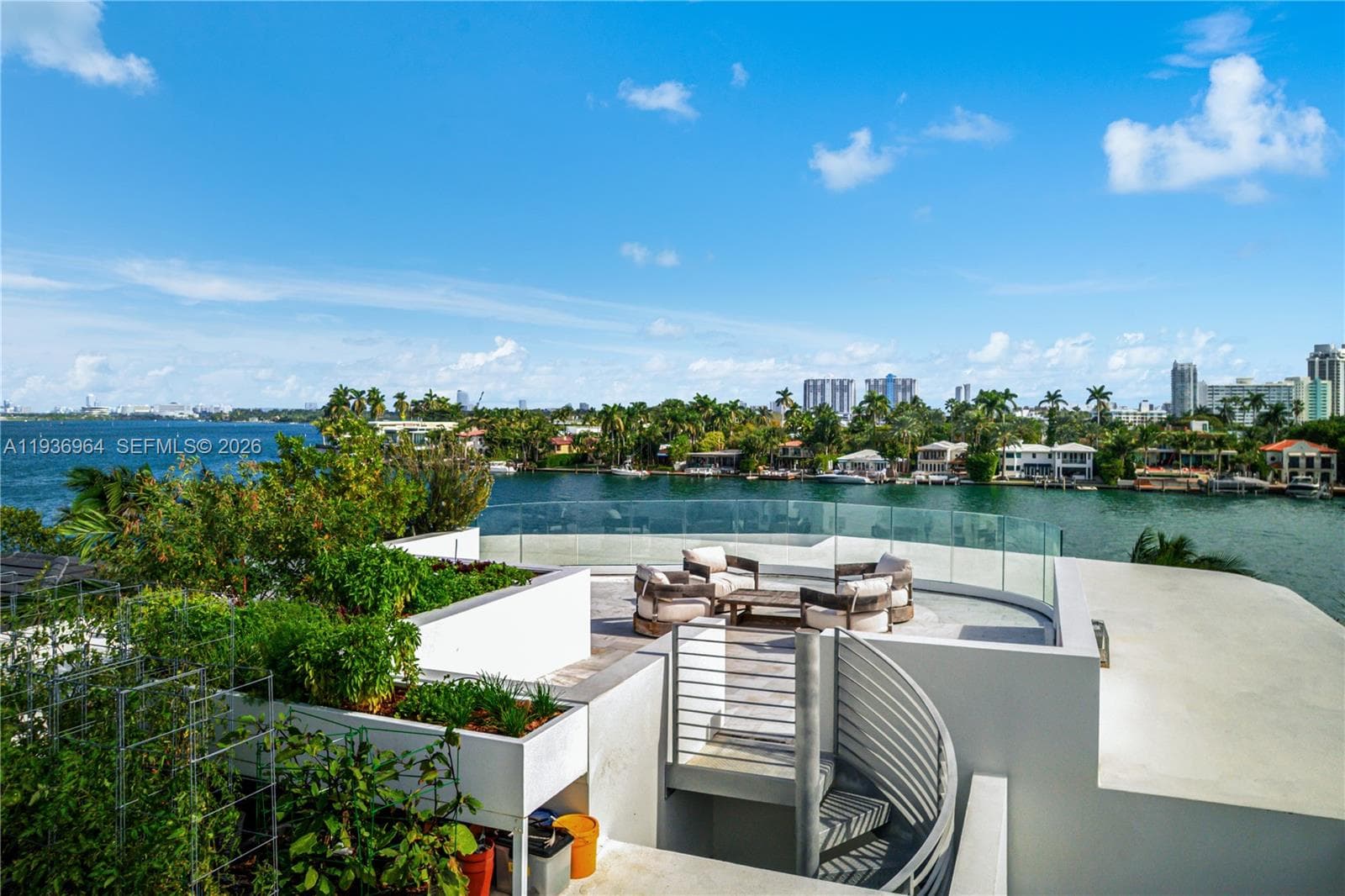 503 E Dilido Dr, Miami Beach FL 33139 — 50