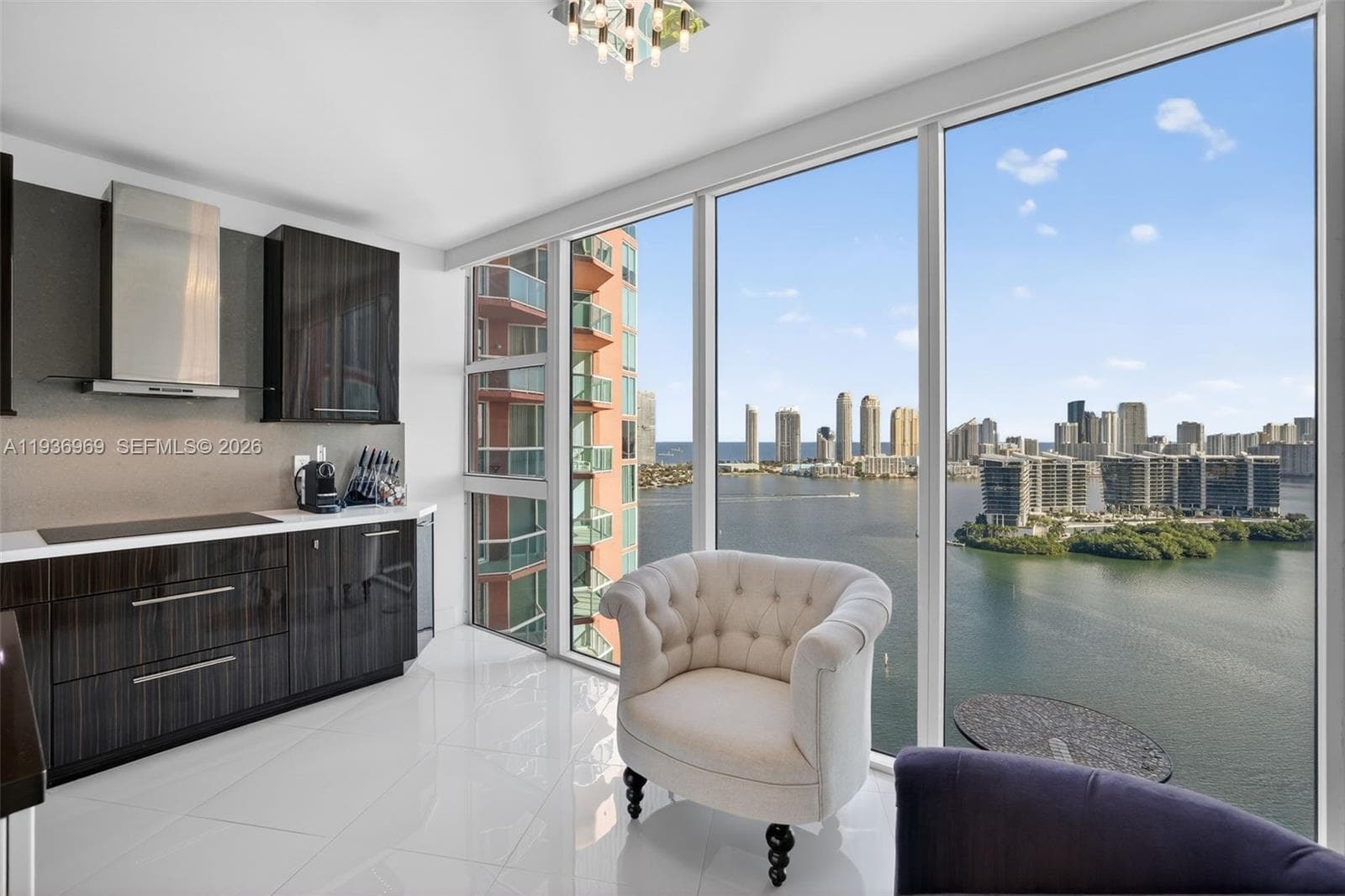 3370 Hidden Bay Dr # 2711, Aventura FL 33180 — 23